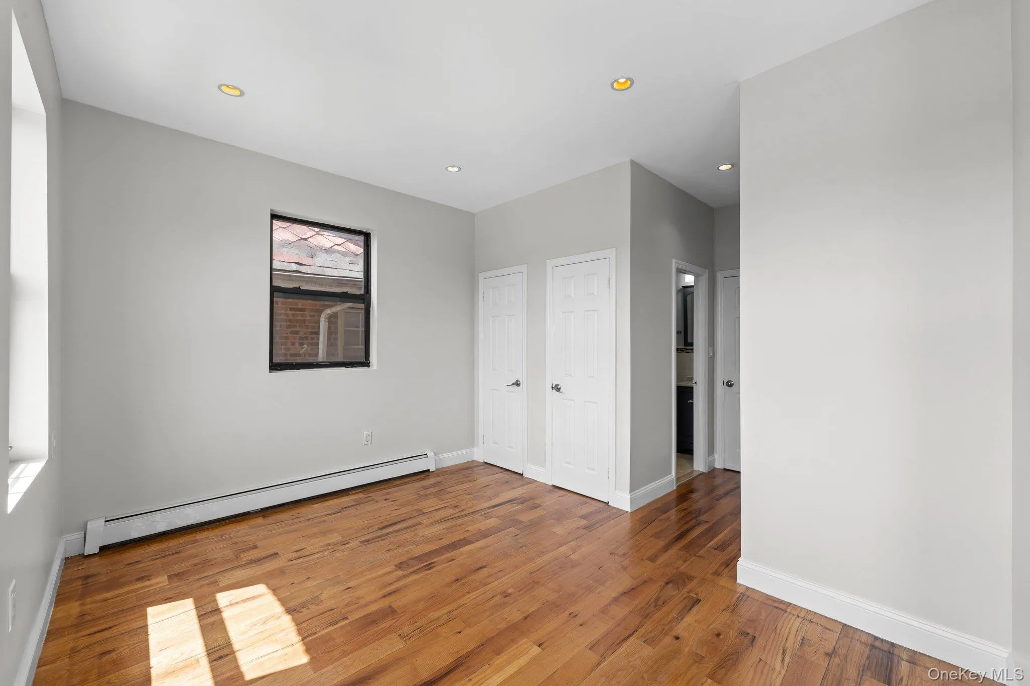 746 219th Street, New York, NY, 3 Bedrooms Bedrooms, 4 Rooms Rooms,2 BathroomsBathrooms,Residential Lease,For Rent,219th,0,1033763 746 219th Street, New York, NY, 3 Bedrooms Bedrooms, 4 Rooms Rooms,2 BathroomsBathrooms,Residential Lease,For Rent,219th,0,1033763