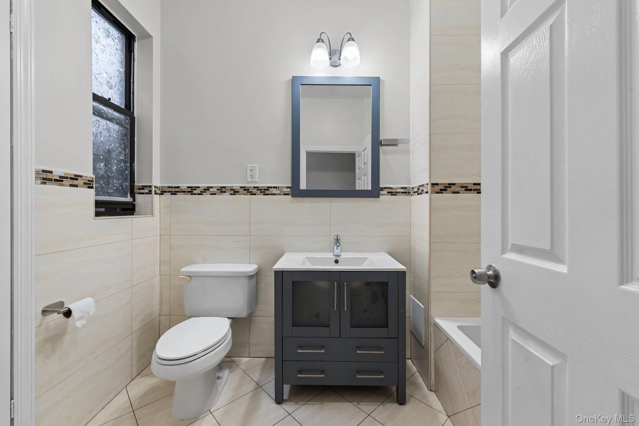 746 219th Street, New York, NY, 3 Bedrooms Bedrooms, 4 Rooms Rooms,2 BathroomsBathrooms,Residential Lease,For Rent,219th,0,1033763 746 219th Street, New York, NY, 3 Bedrooms Bedrooms, 4 Rooms Rooms,2 BathroomsBathrooms,Residential Lease,For Rent,219th,0,1033763