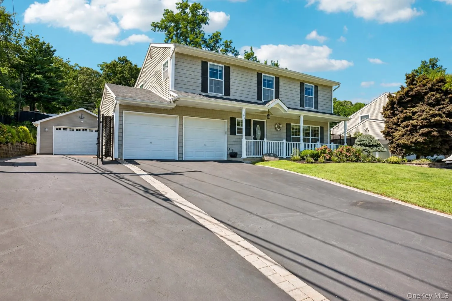 50 Gristmill Drive, Smithtown, NY, 4 Bedrooms Bedrooms, 10 Rooms Rooms,2 BathroomsBathrooms,Residential,For Rent,Gristmill,0,1033764 50 Gristmill Drive, Smithtown, NY, 4 Bedrooms Bedrooms, 10 Rooms Rooms,2 BathroomsBathrooms,Residential,For Rent,Gristmill,0,1033764