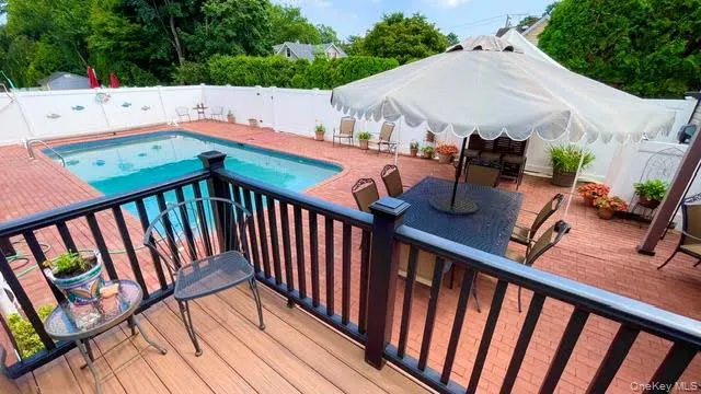 32 Taylor Drive, Oyster Bay, NY, 3 Bedrooms Bedrooms, 9 Rooms Rooms,3 BathroomsBathrooms,Residential,For Rent,Taylor,0,1033769 32 Taylor Drive, Oyster Bay, NY, 3 Bedrooms Bedrooms, 9 Rooms Rooms,3 BathroomsBathrooms,Residential,For Rent,Taylor,0,1033769