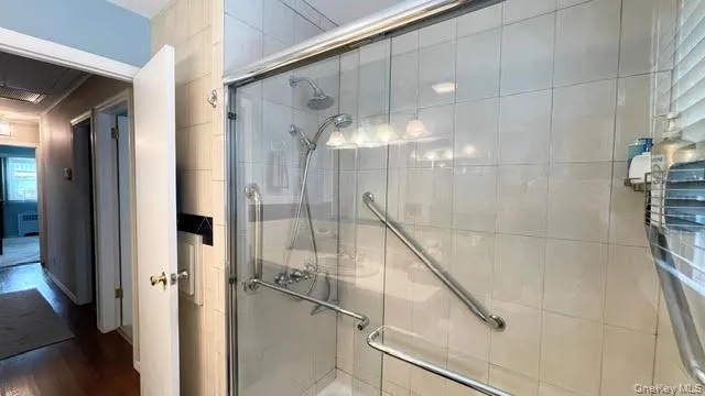32 Taylor Drive, Oyster Bay, NY, 3 Bedrooms Bedrooms, 9 Rooms Rooms,3 BathroomsBathrooms,Residential,For Rent,Taylor,0,1033769 32 Taylor Drive, Oyster Bay, NY, 3 Bedrooms Bedrooms, 9 Rooms Rooms,3 BathroomsBathrooms,Residential,For Rent,Taylor,0,1033769