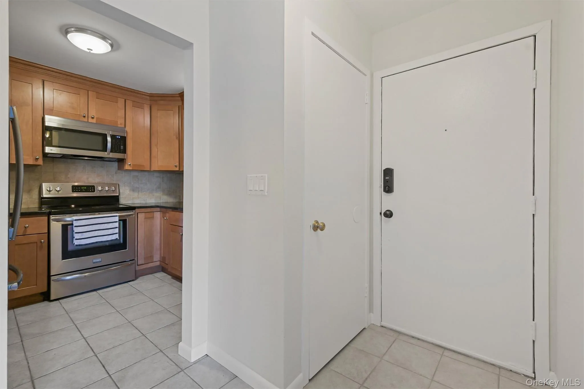 62 Scenic View, Yorktown, NY, 2 Bedrooms Bedrooms, 5 Rooms Rooms,2 BathroomsBathrooms,Residential Lease,For Rent,Scenic,0,1033782 62 Scenic View, Yorktown, NY, 2 Bedrooms Bedrooms, 5 Rooms Rooms,2 BathroomsBathrooms,Residential Lease,For Rent,Scenic,0,1033782