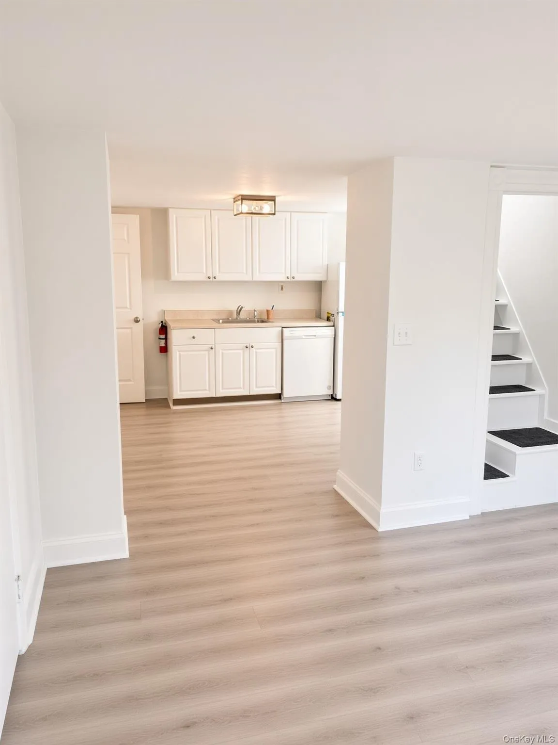 78 Scudder Avenue, Huntington, NY, 3 Bedrooms Bedrooms, 9 Rooms Rooms,2 BathroomsBathrooms,Residential,For Rent,Scudder,0,1033790 78 Scudder Avenue, Huntington, NY, 3 Bedrooms Bedrooms, 9 Rooms Rooms,2 BathroomsBathrooms,Residential,For Rent,Scudder,0,1033790