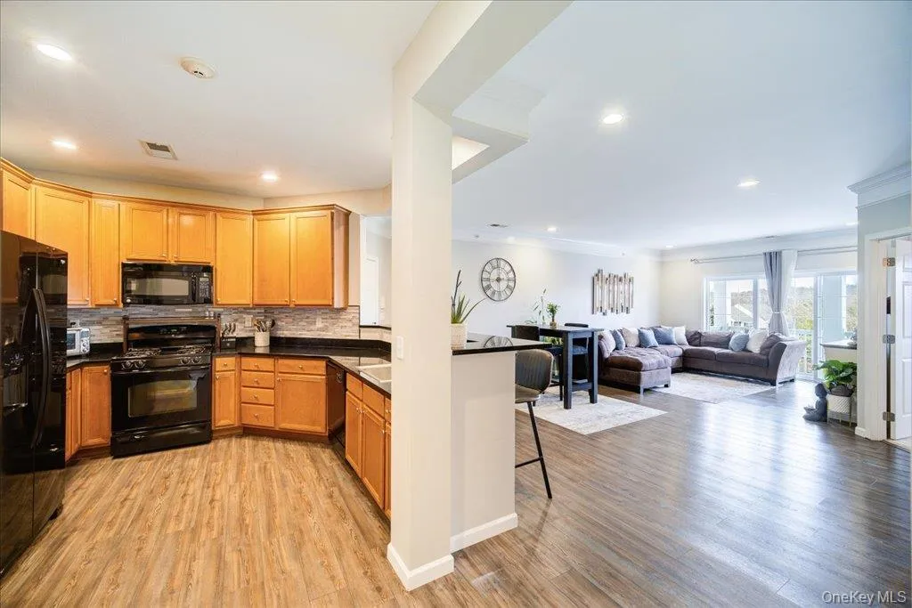 416 Saratoga Lane, Fishkill, NY, 2 Bedrooms Bedrooms, 5 Rooms Rooms,2 BathroomsBathrooms,Residential,For Rent,Saratoga,0,1033791 416 Saratoga Lane, Fishkill, NY, 2 Bedrooms Bedrooms, 5 Rooms Rooms,2 BathroomsBathrooms,Residential,For Rent,Saratoga,0,1033791