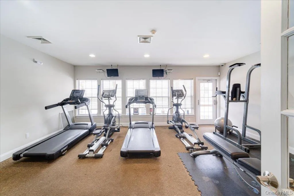 416 Saratoga Lane, Fishkill, NY, 2 Bedrooms Bedrooms, 5 Rooms Rooms,2 BathroomsBathrooms,Residential,For Rent,Saratoga,0,1033791 416 Saratoga Lane, Fishkill, NY, 2 Bedrooms Bedrooms, 5 Rooms Rooms,2 BathroomsBathrooms,Residential,For Rent,Saratoga,0,1033791