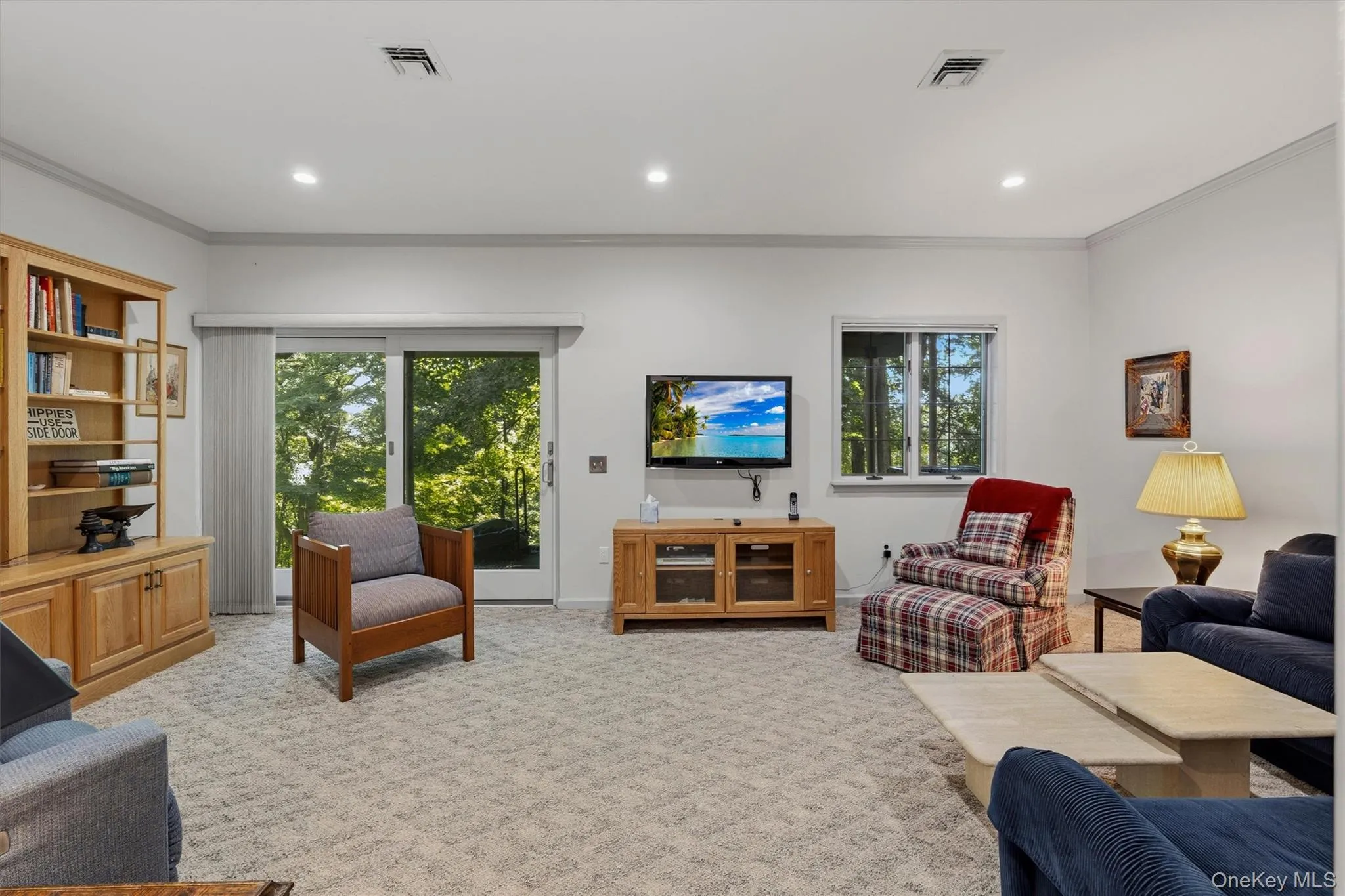Walk out lower level Great room Walk out lower level Great room
