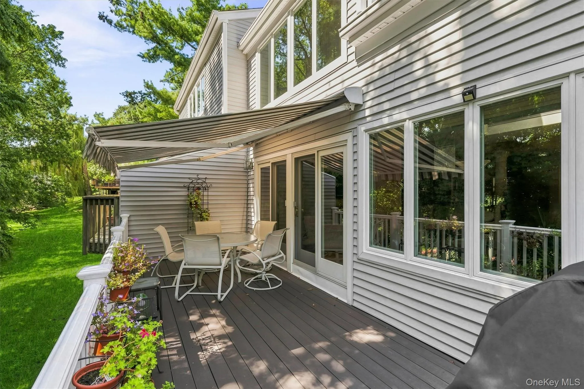 Timberline deck with motorized awning Timberline deck with motorized awning