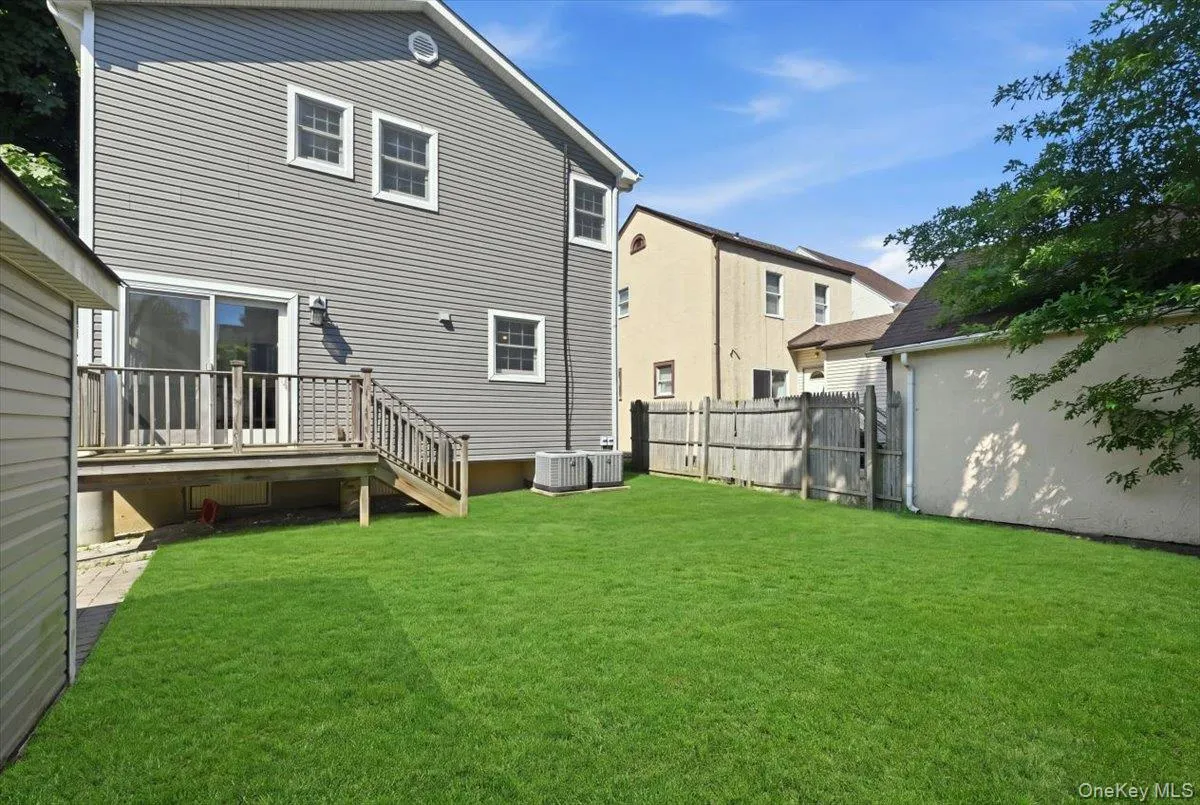 243 Spruce Street, Hempstead, NY, 4 Bedrooms Bedrooms, 8 Rooms Rooms,3 BathroomsBathrooms,Residential,For Rent,Spruce,0,1033796 243 Spruce Street, Hempstead, NY, 4 Bedrooms Bedrooms, 8 Rooms Rooms,3 BathroomsBathrooms,Residential,For Rent,Spruce,0,1033796