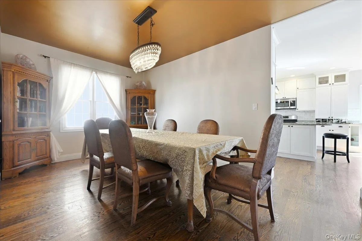 243 Spruce Street, Hempstead, NY, 4 Bedrooms Bedrooms, 8 Rooms Rooms,3 BathroomsBathrooms,Residential,For Rent,Spruce,0,1033796 243 Spruce Street, Hempstead, NY, 4 Bedrooms Bedrooms, 8 Rooms Rooms,3 BathroomsBathrooms,Residential,For Rent,Spruce,0,1033796