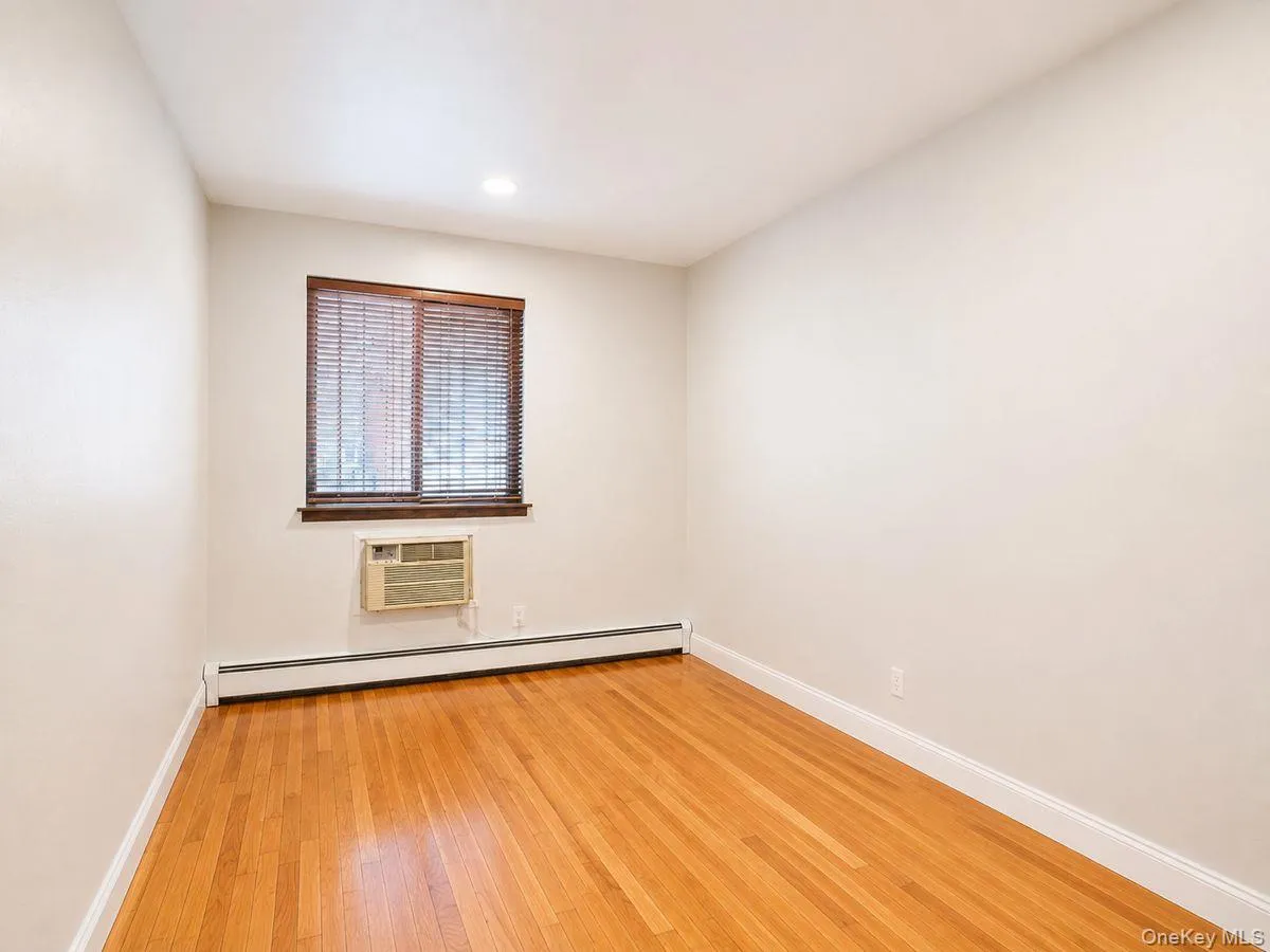 8719 57th Road, New York, NY, 3 Bedrooms Bedrooms, 5 Rooms Rooms,2 BathroomsBathrooms,Residential,For Rent,57th,0,1033798 8719 57th Road, New York, NY, 3 Bedrooms Bedrooms, 5 Rooms Rooms,2 BathroomsBathrooms,Residential,For Rent,57th,0,1033798