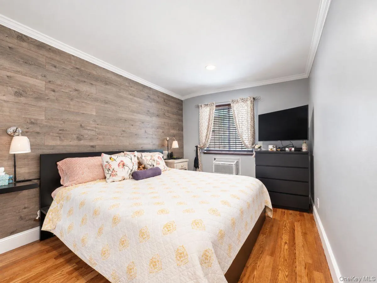 8719 57th Road, New York, NY, 3 Bedrooms Bedrooms, 5 Rooms Rooms,2 BathroomsBathrooms,Residential,For Rent,57th,0,1033798 8719 57th Road, New York, NY, 3 Bedrooms Bedrooms, 5 Rooms Rooms,2 BathroomsBathrooms,Residential,For Rent,57th,0,1033798
