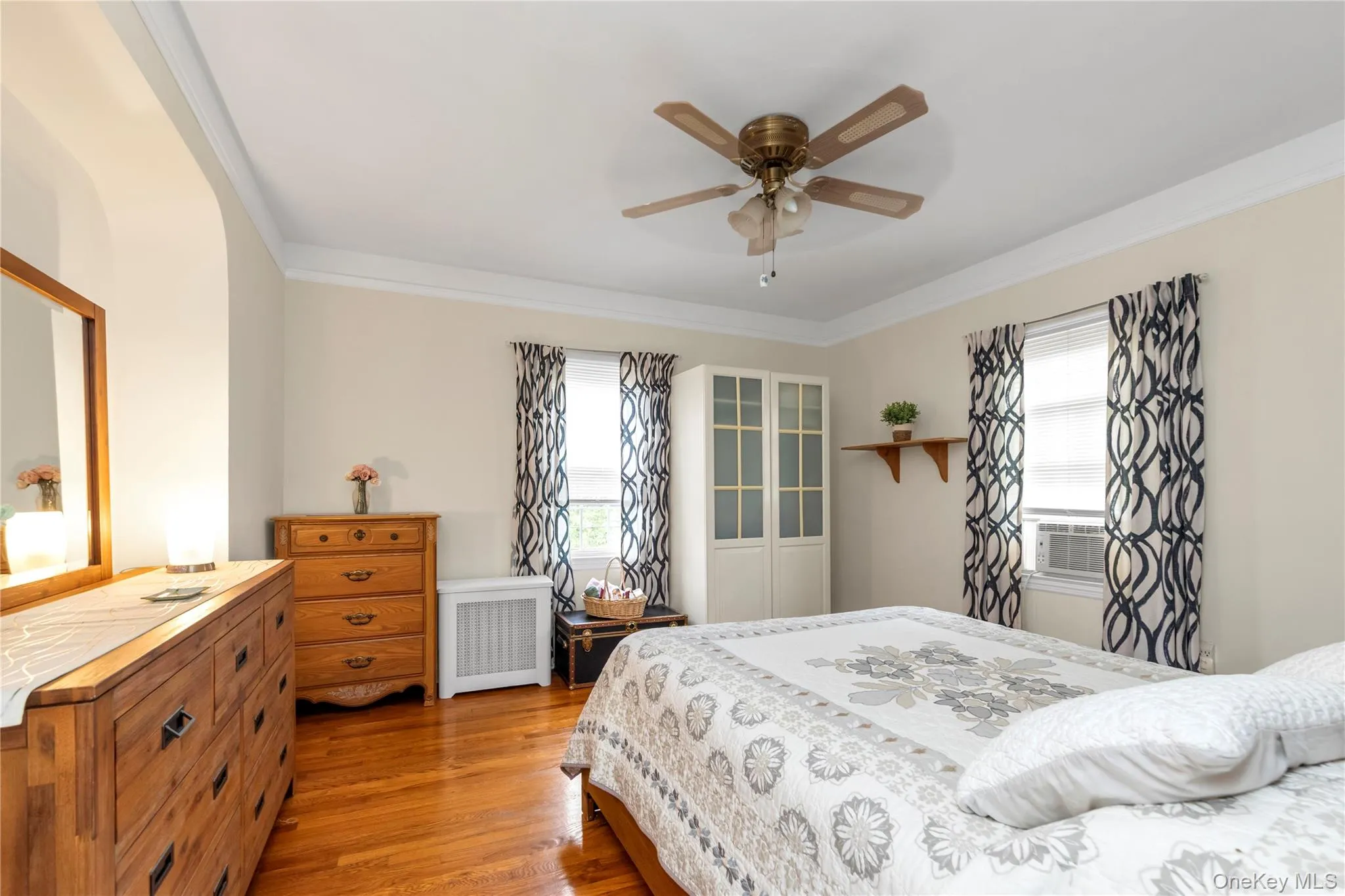 215-36 48th Avenue, New York, NY, 4 Bedrooms Bedrooms, 7 Rooms Rooms,2 BathroomsBathrooms,Residential,For Rent,48th,0,1033799 215-36 48th Avenue, New York, NY, 4 Bedrooms Bedrooms, 7 Rooms Rooms,2 BathroomsBathrooms,Residential,For Rent,48th,0,1033799