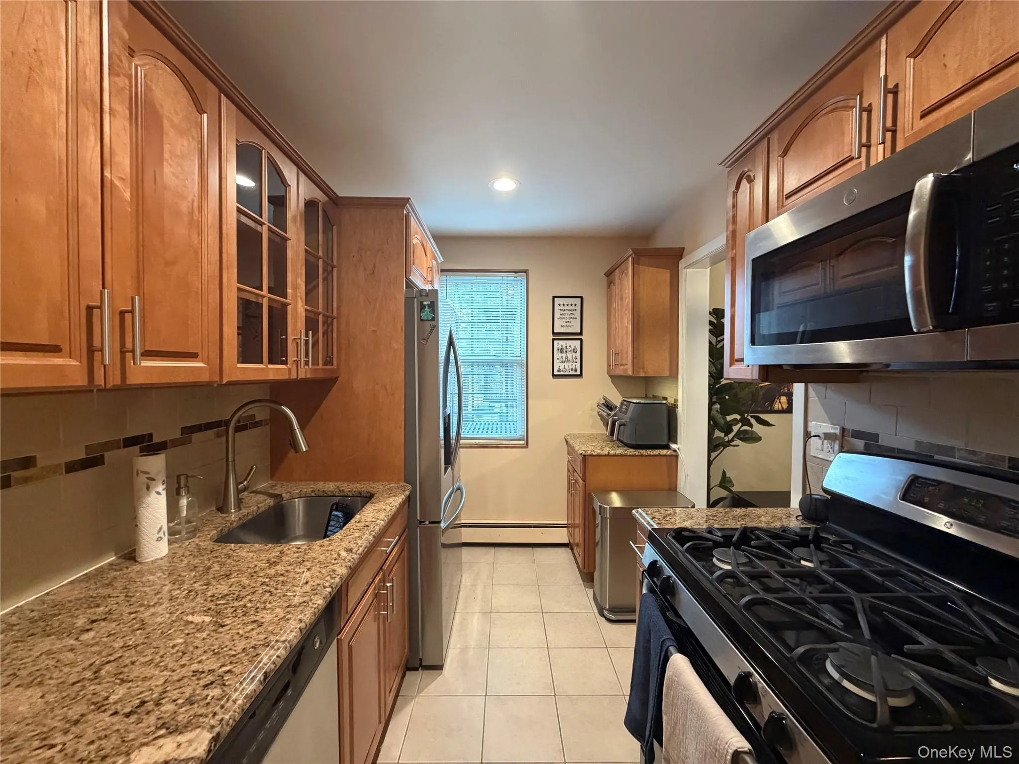 124 S Park Avenue, Hempstead, NY, 1 Bedroom Bedrooms, 4 Rooms Rooms,1 BathroomBathrooms,Residential Lease,For Rent,S Park,0,1033803 124 S Park Avenue, Hempstead, NY, 1 Bedroom Bedrooms, 4 Rooms Rooms,1 BathroomBathrooms,Residential Lease,For Rent,S Park,0,1033803