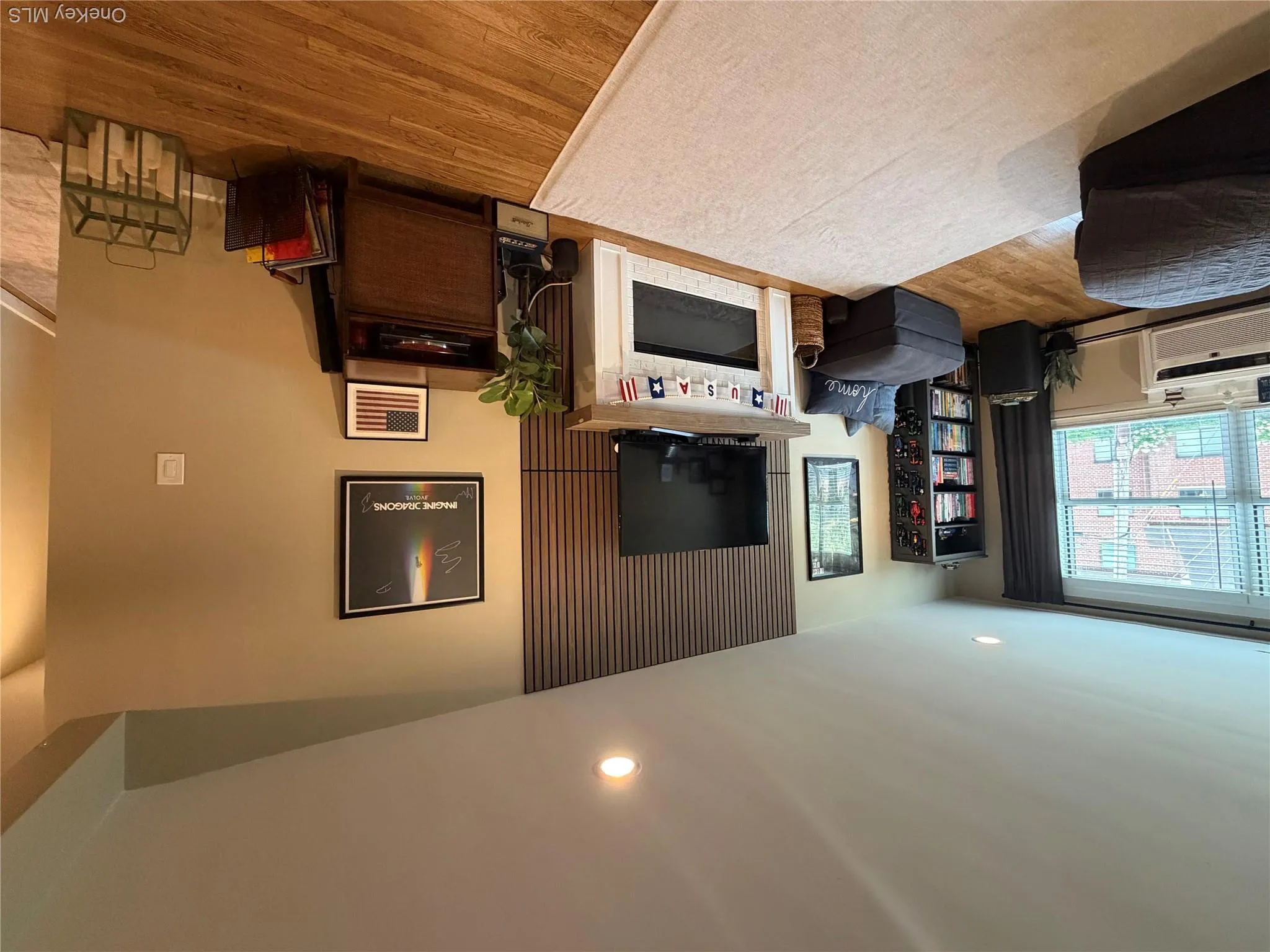 124 S Park Avenue, Hempstead, NY, 1 Bedroom Bedrooms, 4 Rooms Rooms,1 BathroomBathrooms,Residential Lease,For Rent,S Park,0,1033803 124 S Park Avenue, Hempstead, NY, 1 Bedroom Bedrooms, 4 Rooms Rooms,1 BathroomBathrooms,Residential Lease,For Rent,S Park,0,1033803