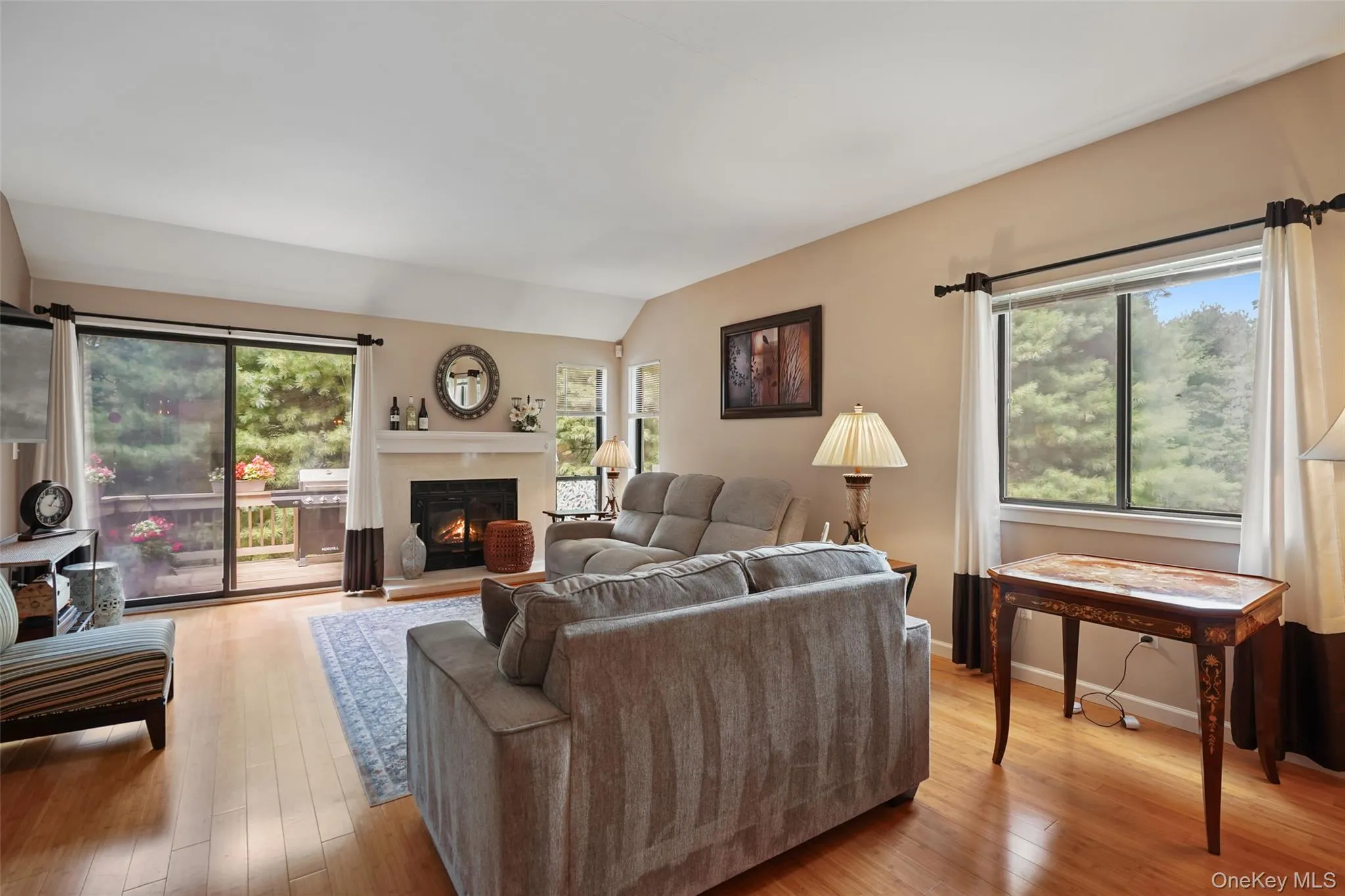 537 Heritage Hills Drive, Somers, NY, 2 Bedrooms Bedrooms, 5 Rooms Rooms,2 BathroomsBathrooms,Residential,For Rent,Heritage Hills,0,1033806 537 Heritage Hills Drive, Somers, NY, 2 Bedrooms Bedrooms, 5 Rooms Rooms,2 BathroomsBathrooms,Residential,For Rent,Heritage Hills,0,1033806
