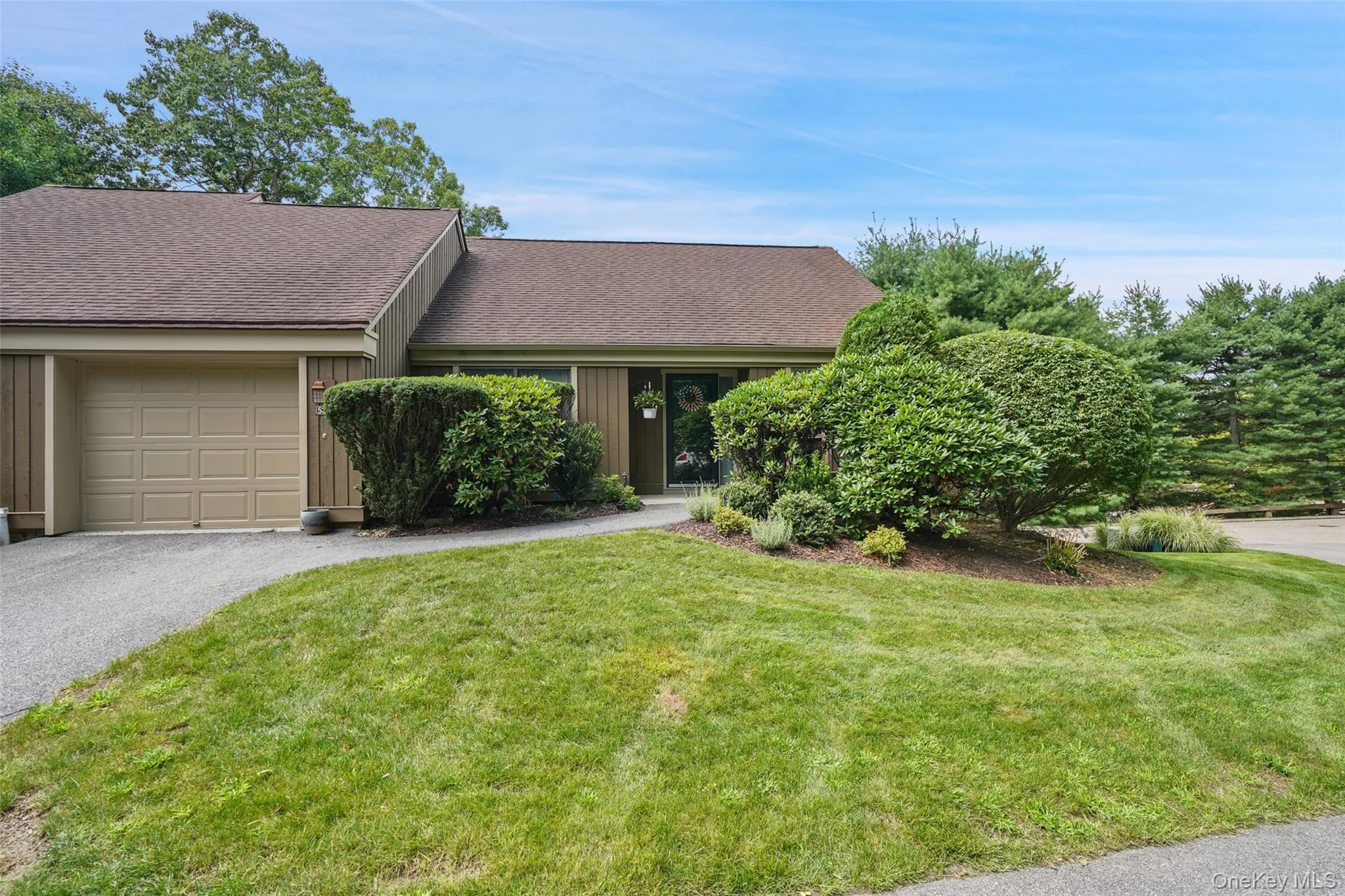 537 Heritage Hills Drive, Somers, NY, 2 Bedrooms Bedrooms, 5 Rooms Rooms,2 BathroomsBathrooms,Residential,For Rent,Heritage Hills,0,1033806 537 Heritage Hills Drive, Somers, NY, 2 Bedrooms Bedrooms, 5 Rooms Rooms,2 BathroomsBathrooms,Residential,For Rent,Heritage Hills,0,1033806