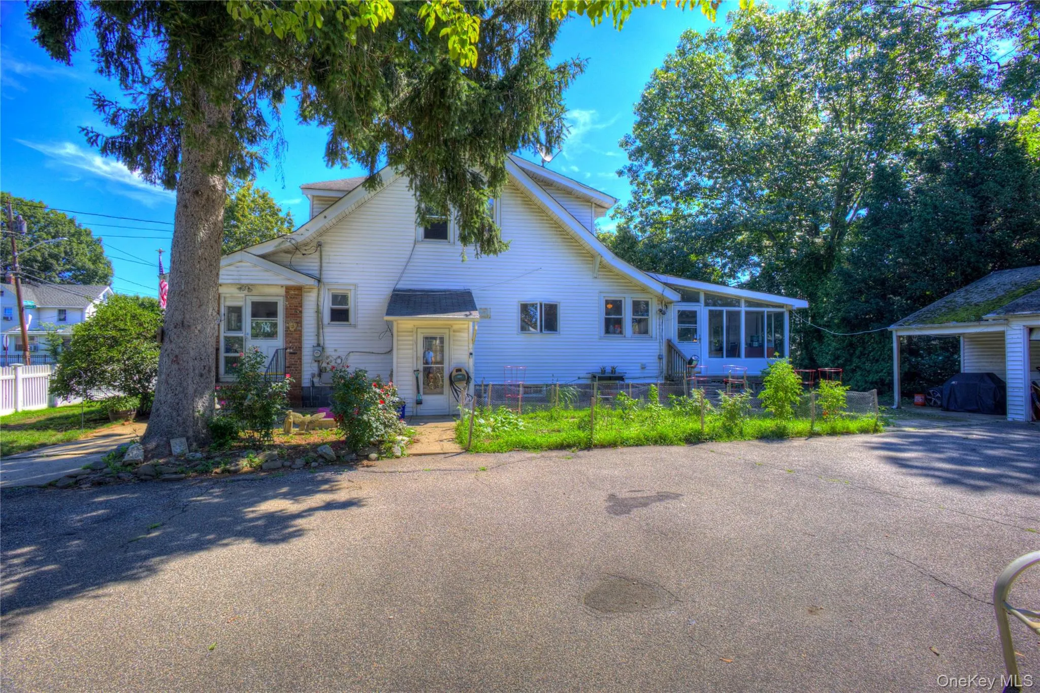 81 Notre Dame Avenue, Oyster Bay, NY, 3 Bedrooms Bedrooms, 7 Rooms Rooms,2 BathroomsBathrooms,Residential,For Rent,Notre Dame,0,1033807 81 Notre Dame Avenue, Oyster Bay, NY, 3 Bedrooms Bedrooms, 7 Rooms Rooms,2 BathroomsBathrooms,Residential,For Rent,Notre Dame,0,1033807