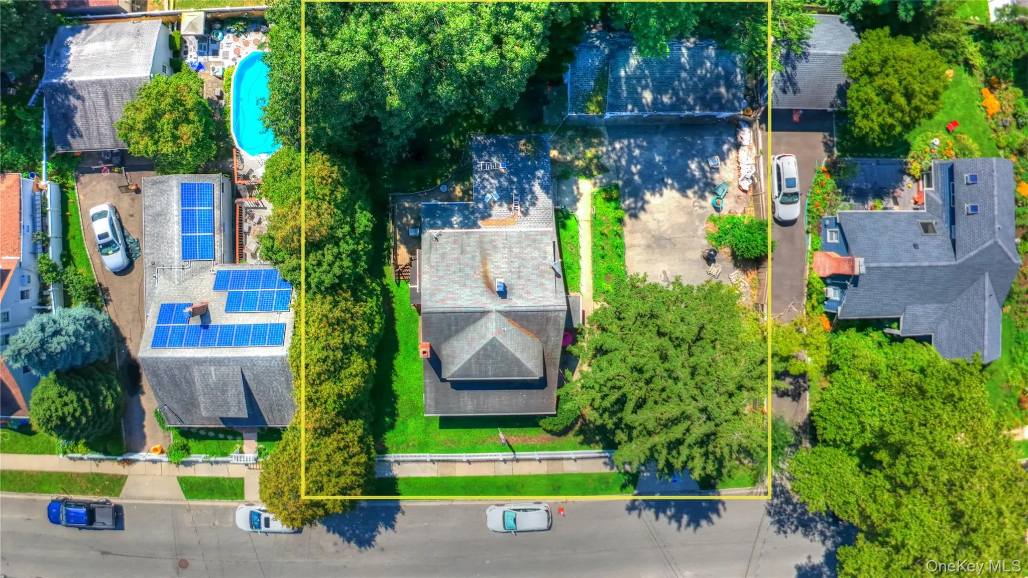 81 Notre Dame Avenue, Oyster Bay, NY, 3 Bedrooms Bedrooms, 7 Rooms Rooms,2 BathroomsBathrooms,Residential,For Rent,Notre Dame,0,1033807 81 Notre Dame Avenue, Oyster Bay, NY, 3 Bedrooms Bedrooms, 7 Rooms Rooms,2 BathroomsBathrooms,Residential,For Rent,Notre Dame,0,1033807