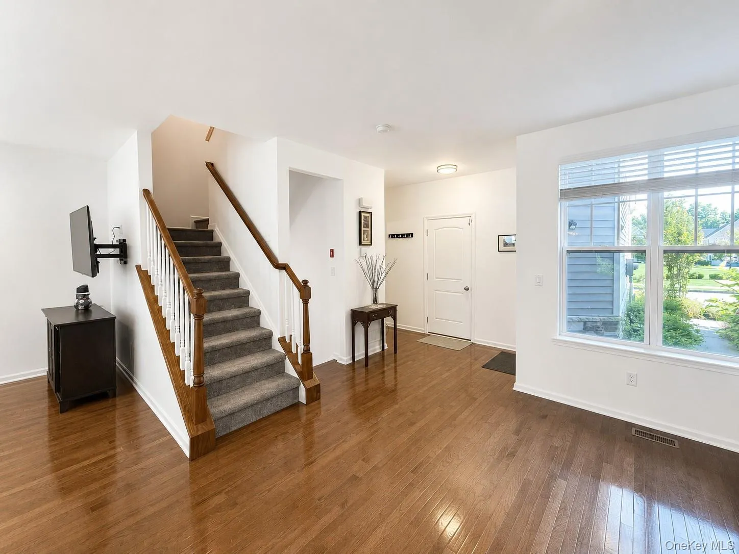37 Lindentree Lane, Middletown, NY, 3 Bedrooms Bedrooms, 7 Rooms Rooms,2 BathroomsBathrooms,Residential,For Rent,Lindentree,0,1033808 37 Lindentree Lane, Middletown, NY, 3 Bedrooms Bedrooms, 7 Rooms Rooms,2 BathroomsBathrooms,Residential,For Rent,Lindentree,0,1033808