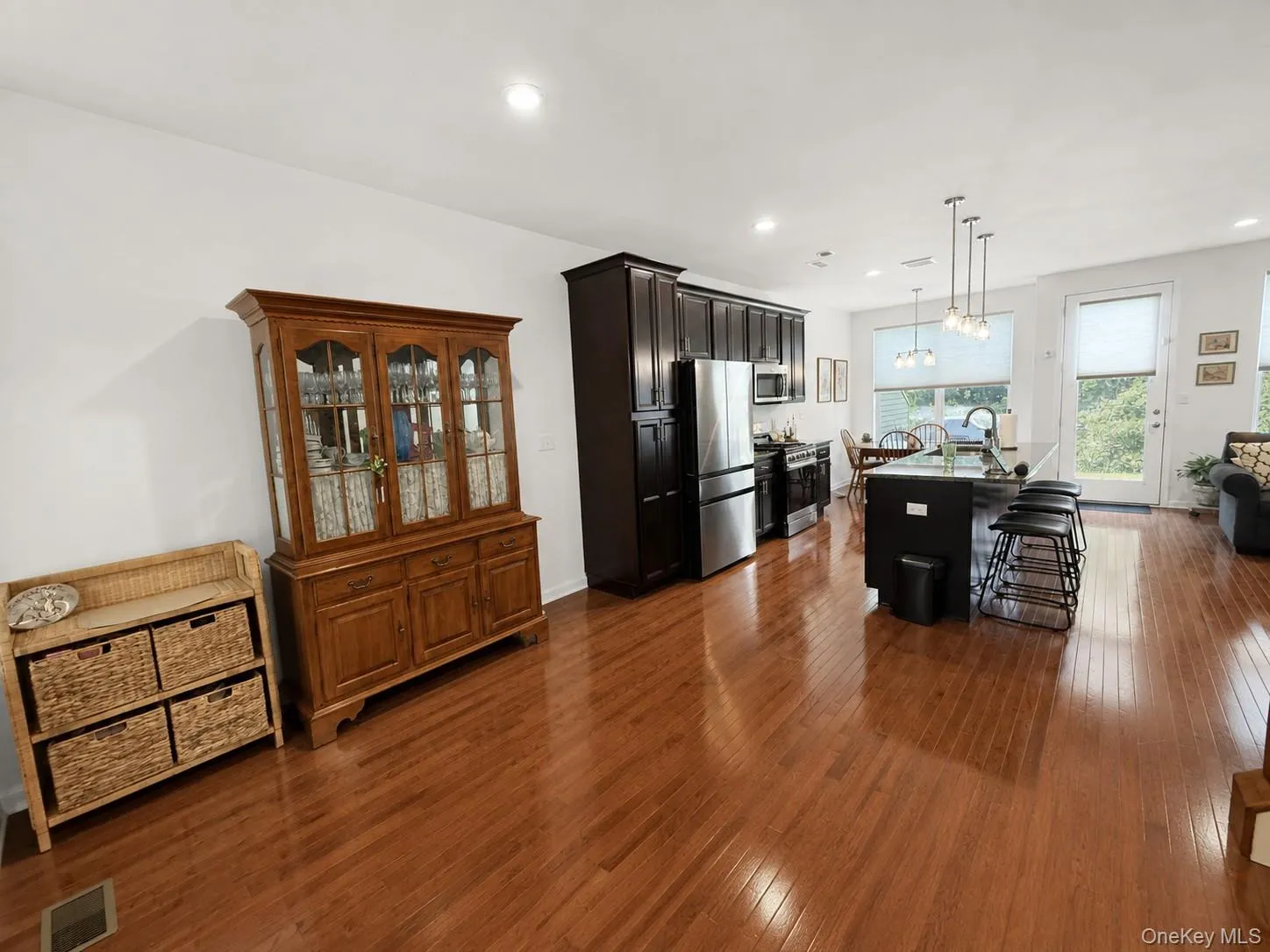 37 Lindentree Lane, Middletown, NY, 3 Bedrooms Bedrooms, 7 Rooms Rooms,2 BathroomsBathrooms,Residential,For Rent,Lindentree,0,1033808 37 Lindentree Lane, Middletown, NY, 3 Bedrooms Bedrooms, 7 Rooms Rooms,2 BathroomsBathrooms,Residential,For Rent,Lindentree,0,1033808