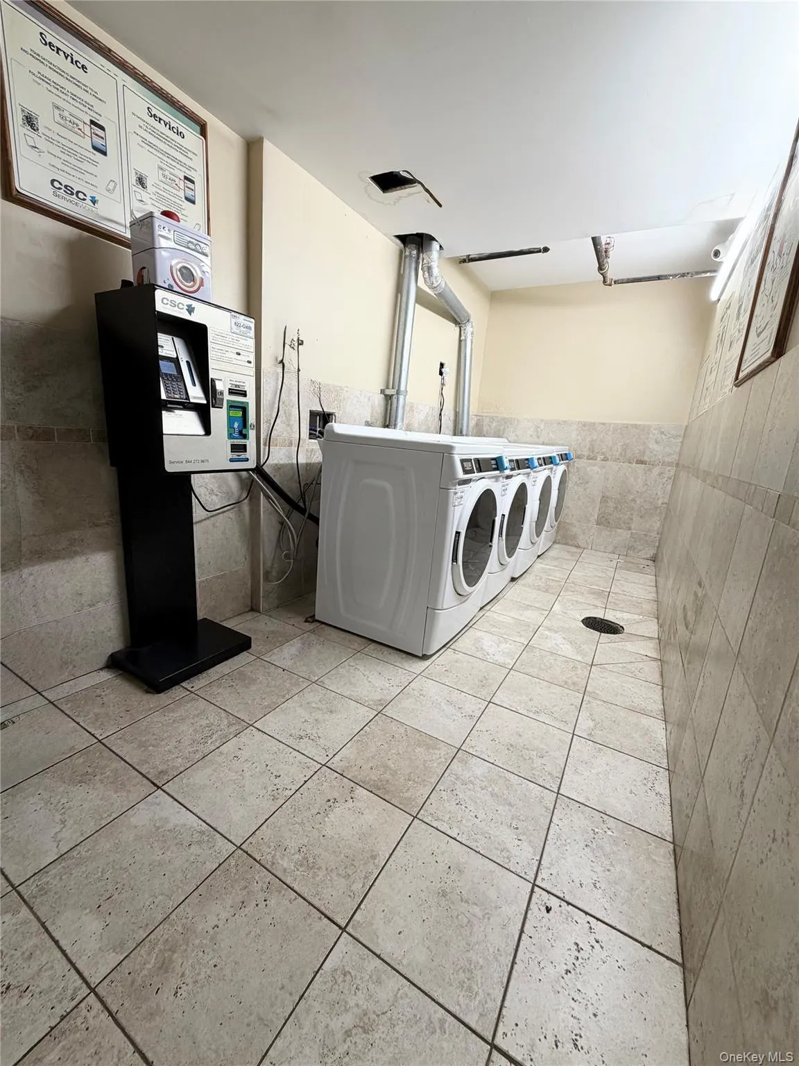 170-12 Highland Avenue, New York, NY, 2 Bedrooms Bedrooms, 4 Rooms Rooms,2 BathroomsBathrooms,Residential,For Rent,Highland,0,1033811 170-12 Highland Avenue, New York, NY, 2 Bedrooms Bedrooms, 4 Rooms Rooms,2 BathroomsBathrooms,Residential,For Rent,Highland,0,1033811