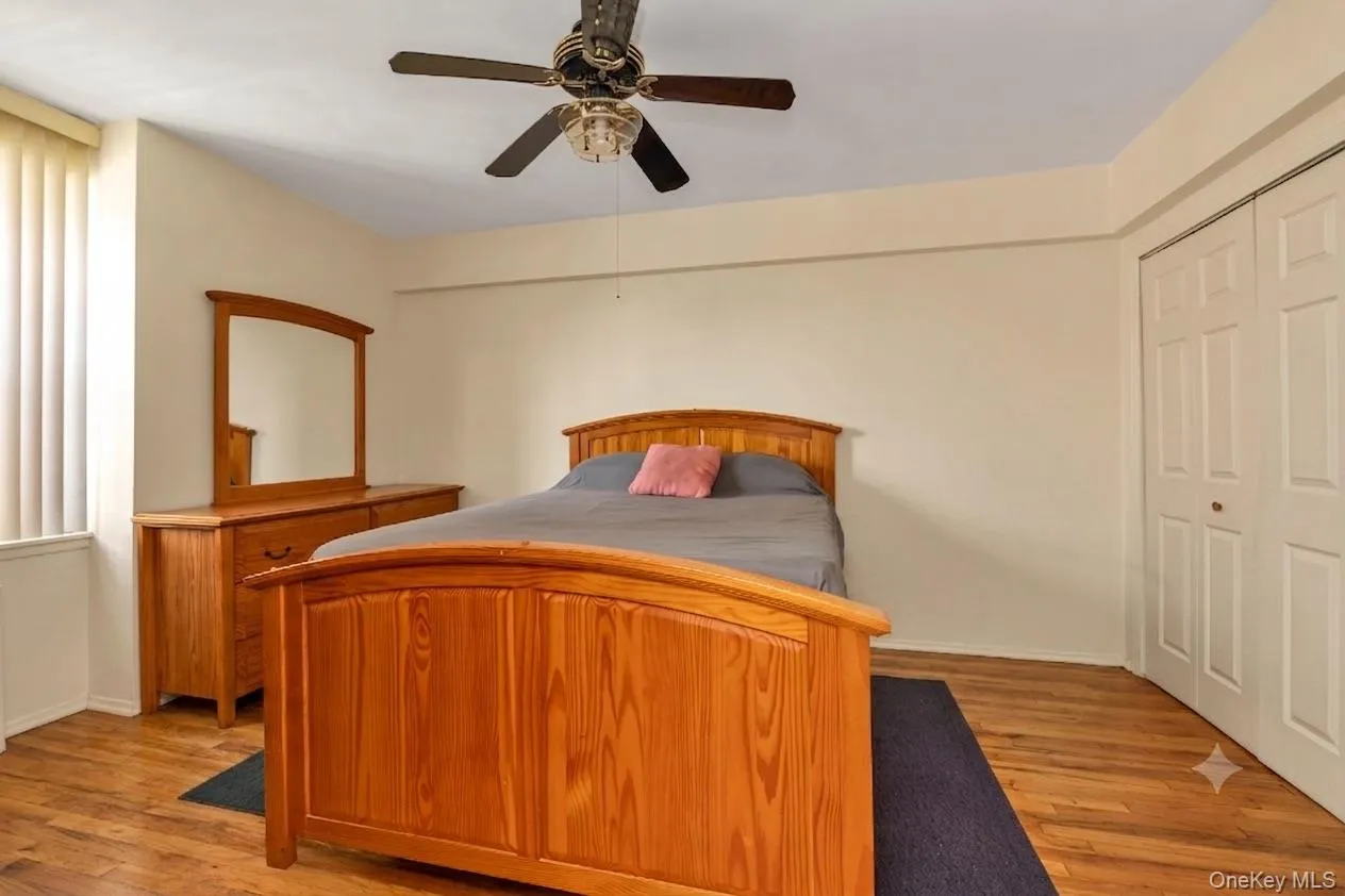 141-16 25th Road, New York, NY, 2 Bedrooms Bedrooms, 4 Rooms Rooms,1 BathroomBathrooms,Residential,For Rent,25th,0,1033812 141-16 25th Road, New York, NY, 2 Bedrooms Bedrooms, 4 Rooms Rooms,1 BathroomBathrooms,Residential,For Rent,25th,0,1033812