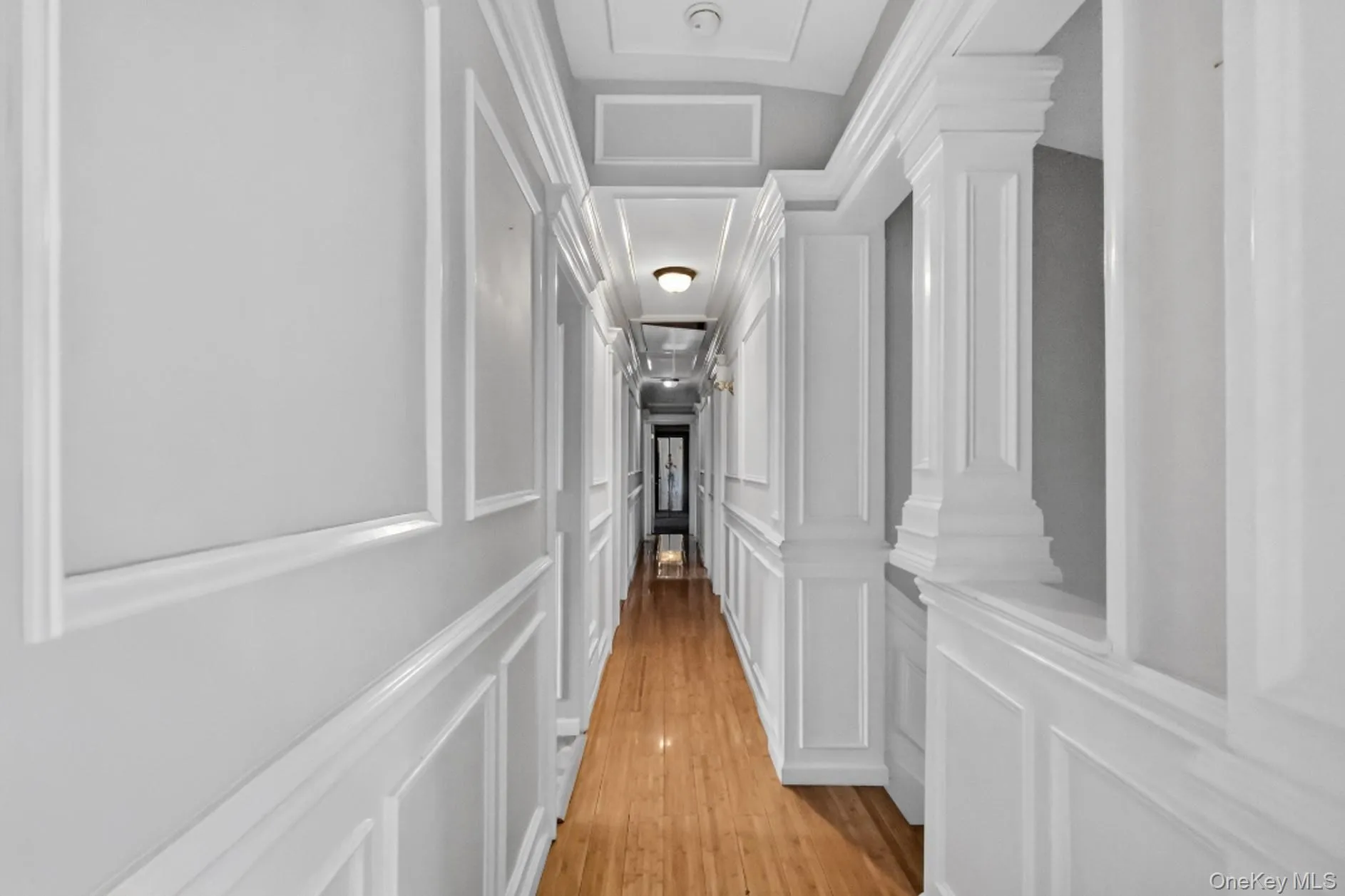 14 Branch Lane, Brookhaven, NY, 6 Bedrooms Bedrooms, 11 Rooms Rooms,4 BathroomsBathrooms,Residential,For Rent,Branch,0,1033815 14 Branch Lane, Brookhaven, NY, 6 Bedrooms Bedrooms, 11 Rooms Rooms,4 BathroomsBathrooms,Residential,For Rent,Branch,0,1033815