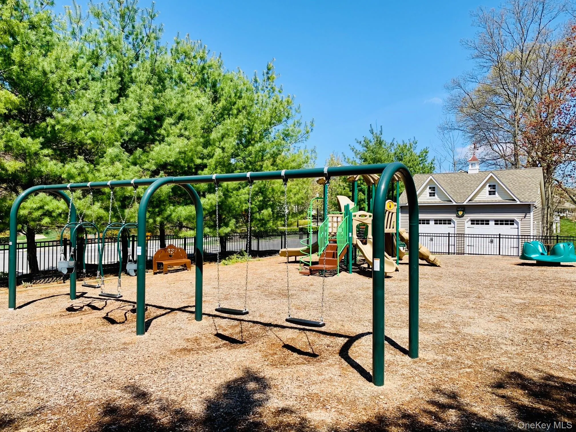 25 Fairways Drive, Middletown, NY, 2 Bedrooms Bedrooms, 10 Rooms Rooms,2 BathroomsBathrooms,Residential Lease,For Rent,Fairways,0,1033817 25 Fairways Drive, Middletown, NY, 2 Bedrooms Bedrooms, 10 Rooms Rooms,2 BathroomsBathrooms,Residential Lease,For Rent,Fairways,0,1033817