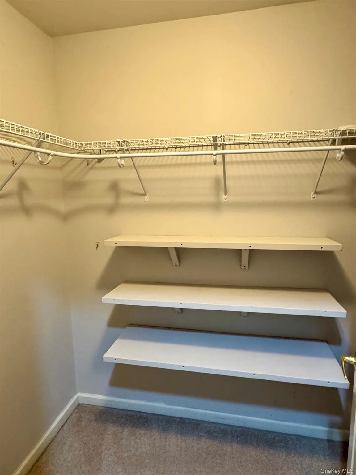 25 Fairways Drive, Middletown, NY, 2 Bedrooms Bedrooms, 10 Rooms Rooms,2 BathroomsBathrooms,Residential Lease,For Rent,Fairways,0,1033817 25 Fairways Drive, Middletown, NY, 2 Bedrooms Bedrooms, 10 Rooms Rooms,2 BathroomsBathrooms,Residential Lease,For Rent,Fairways,0,1033817