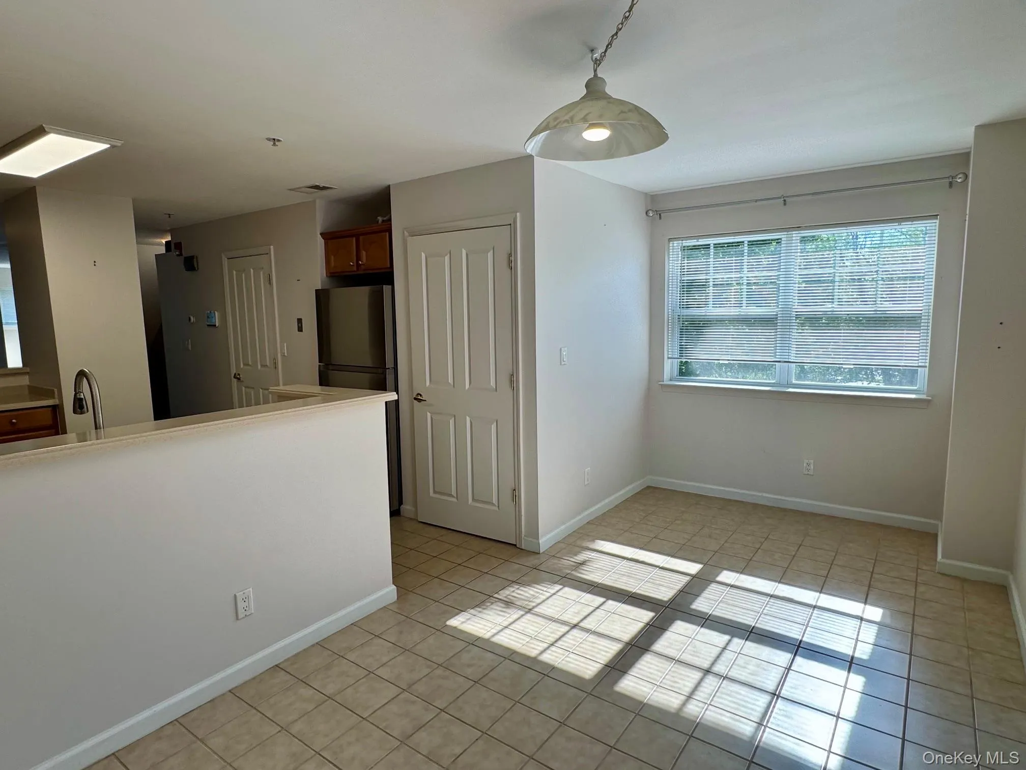 25 Fairways Drive, Middletown, NY, 2 Bedrooms Bedrooms, 10 Rooms Rooms,2 BathroomsBathrooms,Residential Lease,For Rent,Fairways,0,1033817 25 Fairways Drive, Middletown, NY, 2 Bedrooms Bedrooms, 10 Rooms Rooms,2 BathroomsBathrooms,Residential Lease,For Rent,Fairways,0,1033817