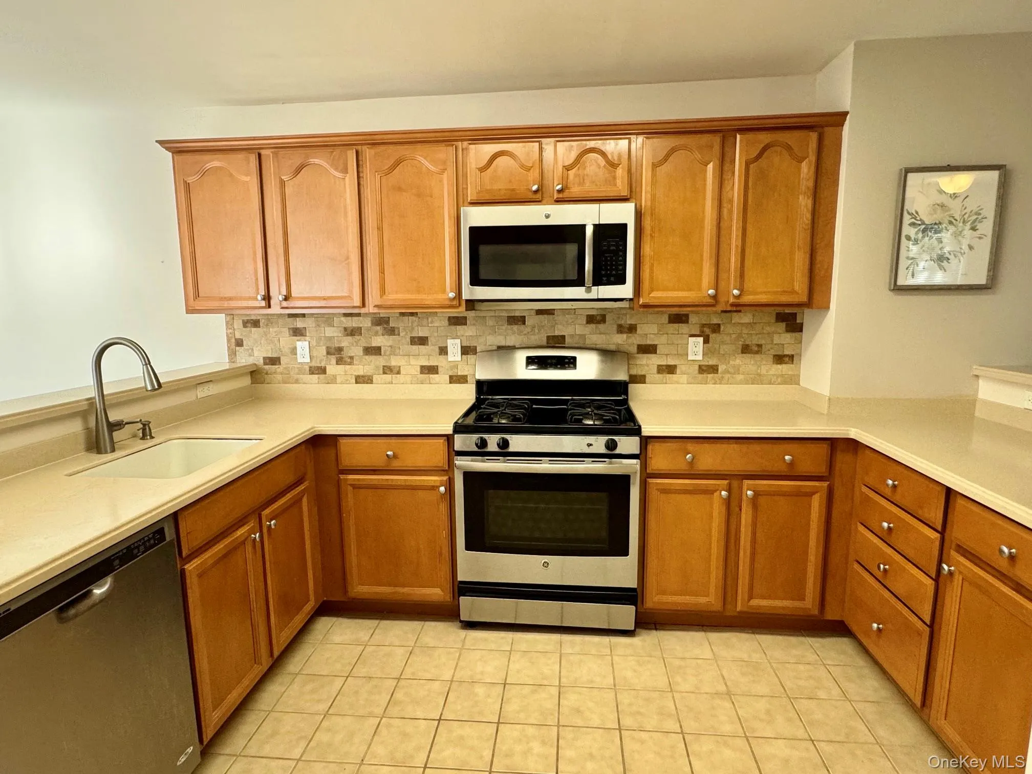 25 Fairways Drive, Middletown, NY, 2 Bedrooms Bedrooms, 10 Rooms Rooms,2 BathroomsBathrooms,Residential Lease,For Rent,Fairways,0,1033817 25 Fairways Drive, Middletown, NY, 2 Bedrooms Bedrooms, 10 Rooms Rooms,2 BathroomsBathrooms,Residential Lease,For Rent,Fairways,0,1033817