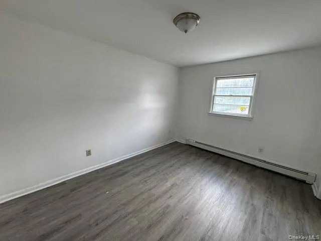 2899 US Route 9W, New Windsor, NY, 3 Bedrooms Bedrooms, 5 Rooms Rooms,1 BathroomBathrooms,Residential Lease,For Rent,US Route 9W,0,1033818 2899 US Route 9W, New Windsor, NY, 3 Bedrooms Bedrooms, 5 Rooms Rooms,1 BathroomBathrooms,Residential Lease,For Rent,US Route 9W,0,1033818