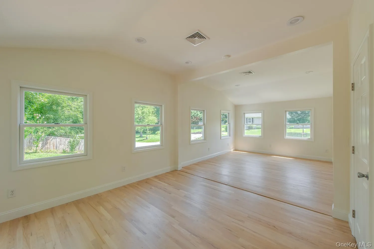16 Trinity Place, Rhinebeck, NY, 3 Bedrooms Bedrooms, 11 Rooms Rooms,3 BathroomsBathrooms,Residential,For Rent,Trinity,0,1033820 16 Trinity Place, Rhinebeck, NY, 3 Bedrooms Bedrooms, 11 Rooms Rooms,3 BathroomsBathrooms,Residential,For Rent,Trinity,0,1033820