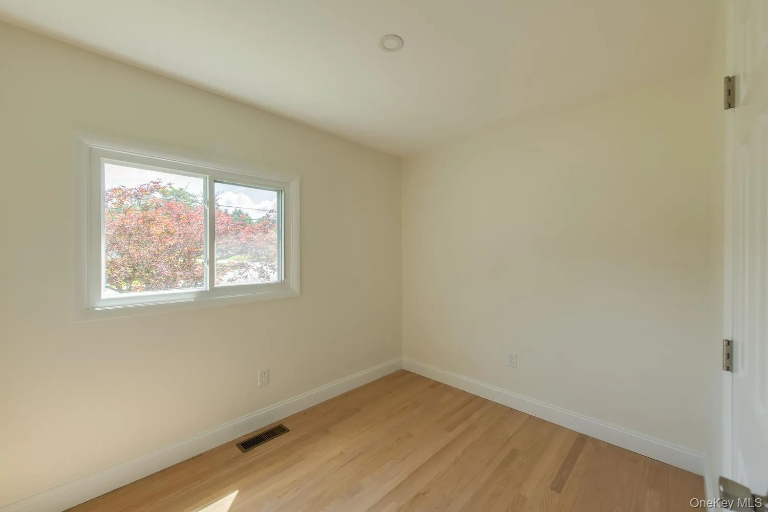 16 Trinity Place, Rhinebeck, NY, 3 Bedrooms Bedrooms, 11 Rooms Rooms,3 BathroomsBathrooms,Residential,For Rent,Trinity,0,1033820 16 Trinity Place, Rhinebeck, NY, 3 Bedrooms Bedrooms, 11 Rooms Rooms,3 BathroomsBathrooms,Residential,For Rent,Trinity,0,1033820
