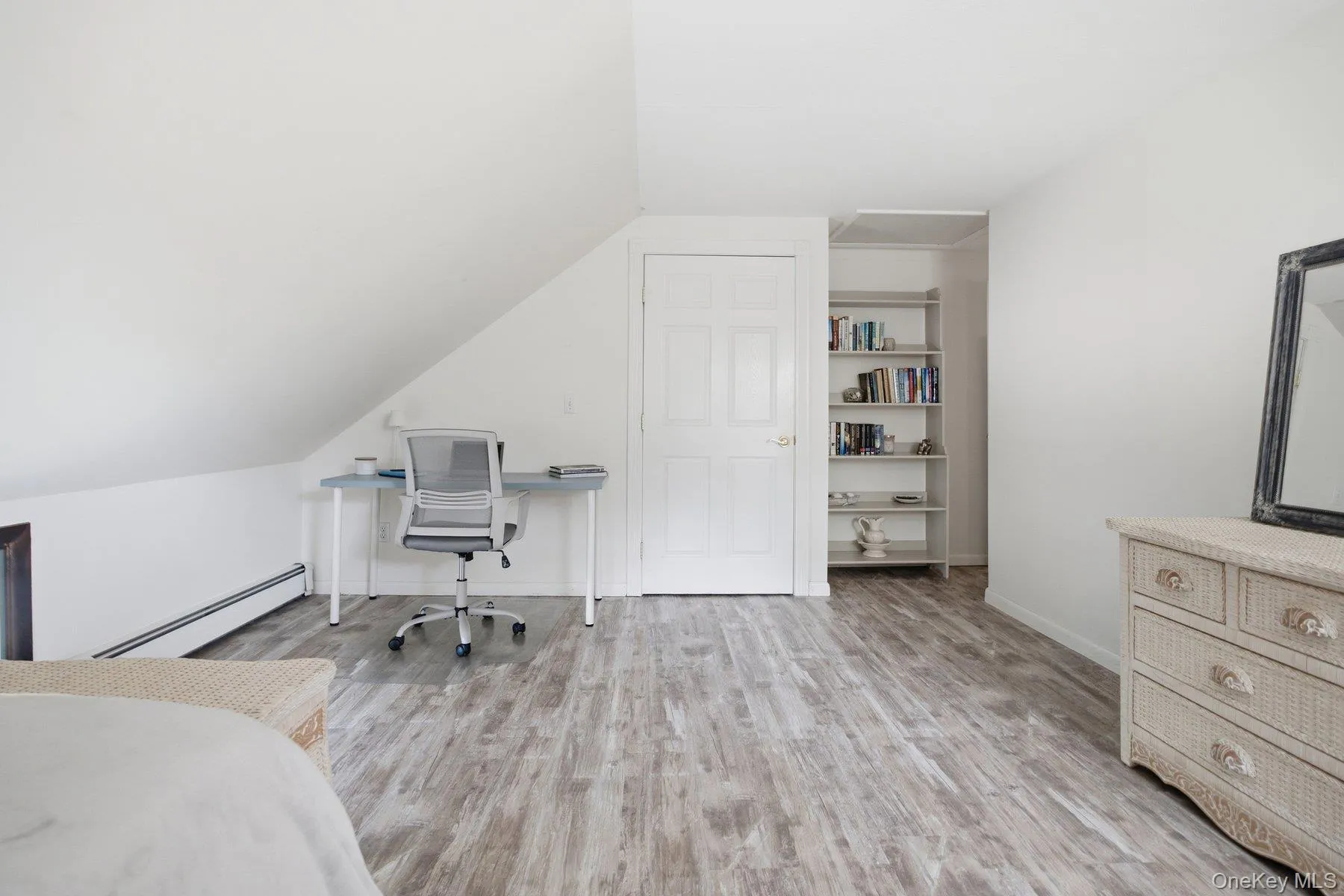 45 Norwood Road, Southampton, NY, 3 Bedrooms Bedrooms, 8 Rooms Rooms,3 BathroomsBathrooms,Residential,For Rent,Norwood,0,1033822 45 Norwood Road, Southampton, NY, 3 Bedrooms Bedrooms, 8 Rooms Rooms,3 BathroomsBathrooms,Residential,For Rent,Norwood,0,1033822