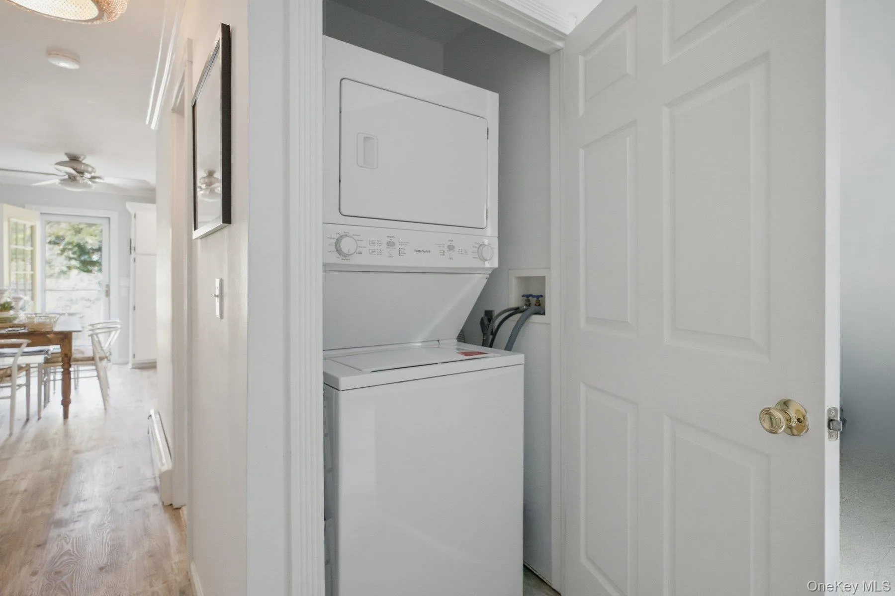 45 Norwood Road, Southampton, NY, 3 Bedrooms Bedrooms, 8 Rooms Rooms,3 BathroomsBathrooms,Residential,For Rent,Norwood,0,1033822 45 Norwood Road, Southampton, NY, 3 Bedrooms Bedrooms, 8 Rooms Rooms,3 BathroomsBathrooms,Residential,For Rent,Norwood,0,1033822