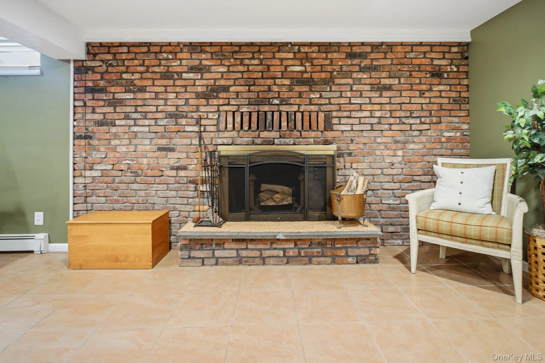 45 Norwood Road, Southampton, NY, 3 Bedrooms Bedrooms, 8 Rooms Rooms,3 BathroomsBathrooms,Residential,For Rent,Norwood,0,1033822 45 Norwood Road, Southampton, NY, 3 Bedrooms Bedrooms, 8 Rooms Rooms,3 BathroomsBathrooms,Residential,For Rent,Norwood,0,1033822