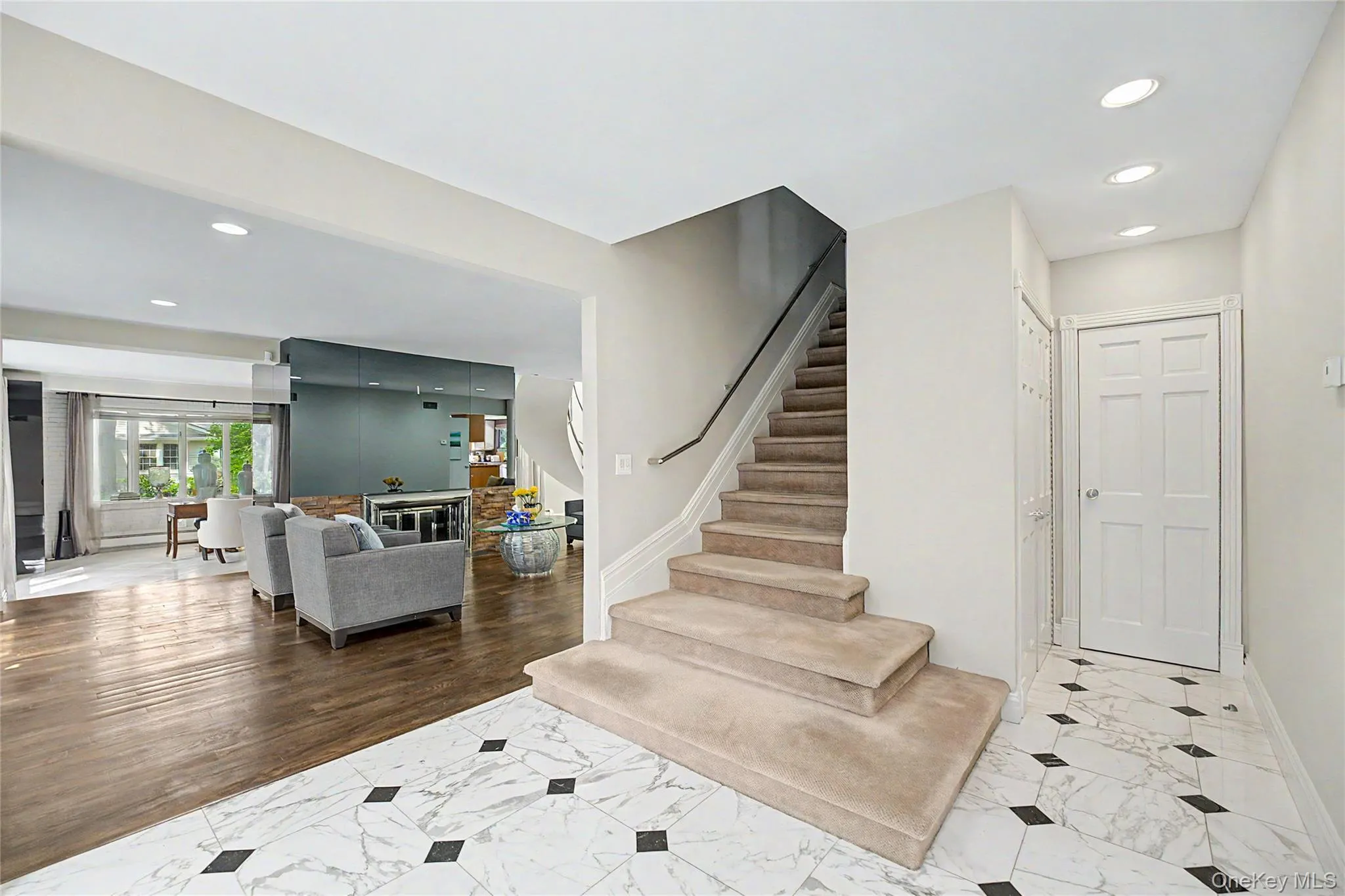 6 The Maples, North Hempstead, NY, 4 Bedrooms Bedrooms, 16 Rooms Rooms,3 BathroomsBathrooms,Residential,For Rent,The Maples,0,1033823 6 The Maples, North Hempstead, NY, 4 Bedrooms Bedrooms, 16 Rooms Rooms,3 BathroomsBathrooms,Residential,For Rent,The Maples,0,1033823