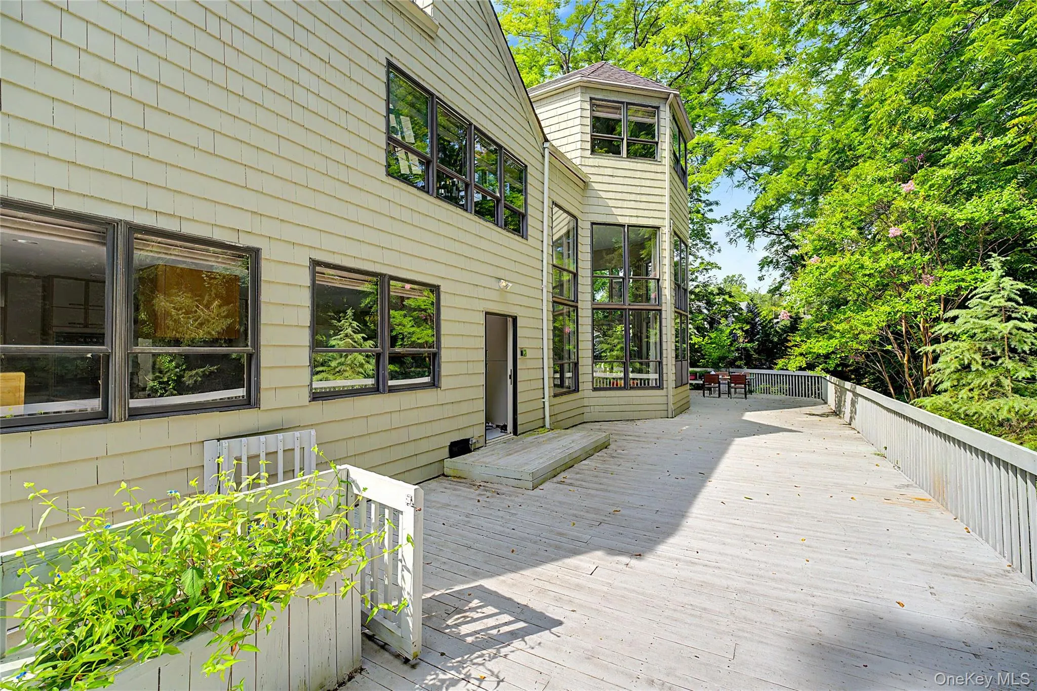 6 The Maples, North Hempstead, NY, 4 Bedrooms Bedrooms, 16 Rooms Rooms,3 BathroomsBathrooms,Residential,For Rent,The Maples,0,1033823 6 The Maples, North Hempstead, NY, 4 Bedrooms Bedrooms, 16 Rooms Rooms,3 BathroomsBathrooms,Residential,For Rent,The Maples,0,1033823