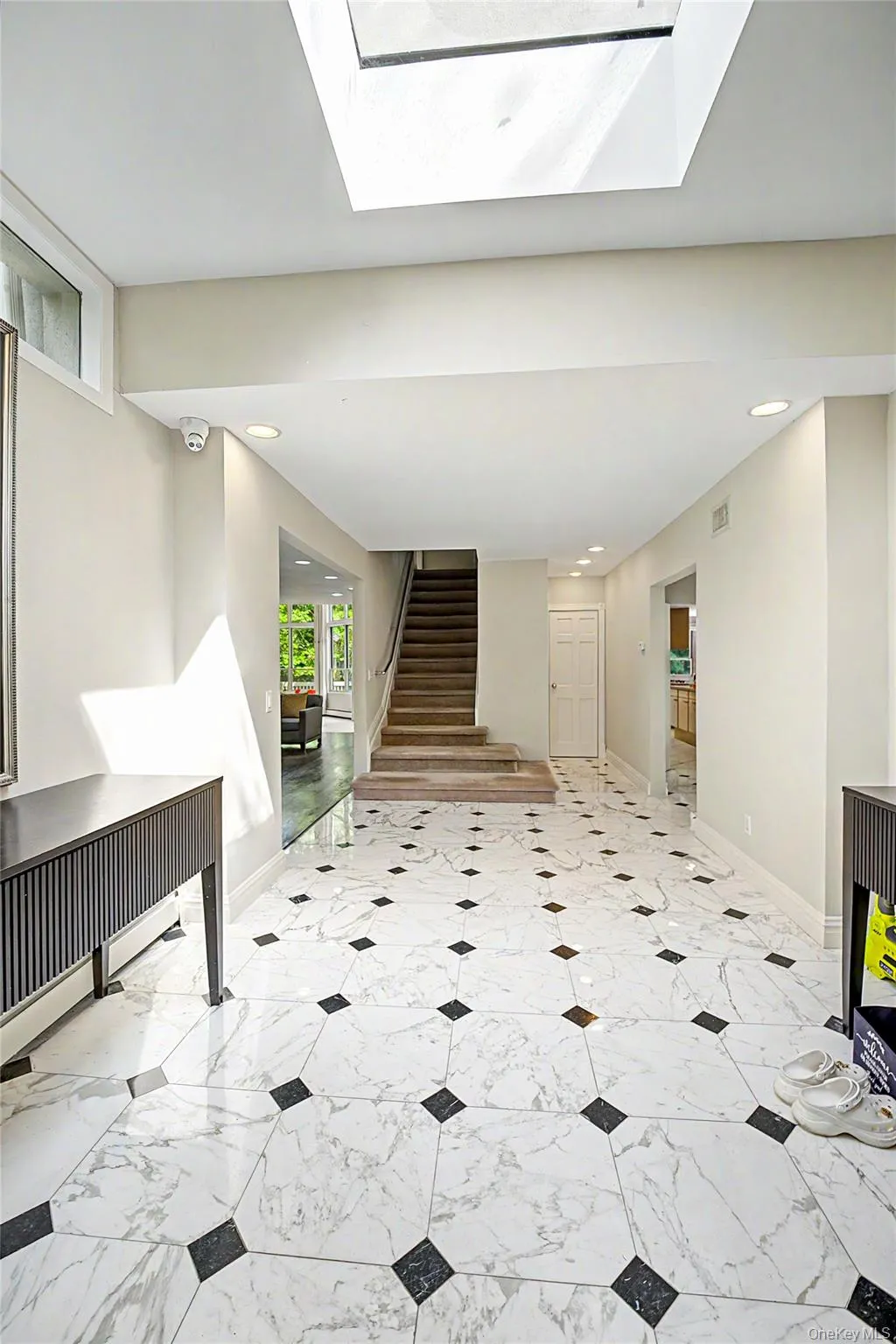 6 The Maples, North Hempstead, NY, 4 Bedrooms Bedrooms, 16 Rooms Rooms,3 BathroomsBathrooms,Residential,For Rent,The Maples,0,1033823 6 The Maples, North Hempstead, NY, 4 Bedrooms Bedrooms, 16 Rooms Rooms,3 BathroomsBathrooms,Residential,For Rent,The Maples,0,1033823