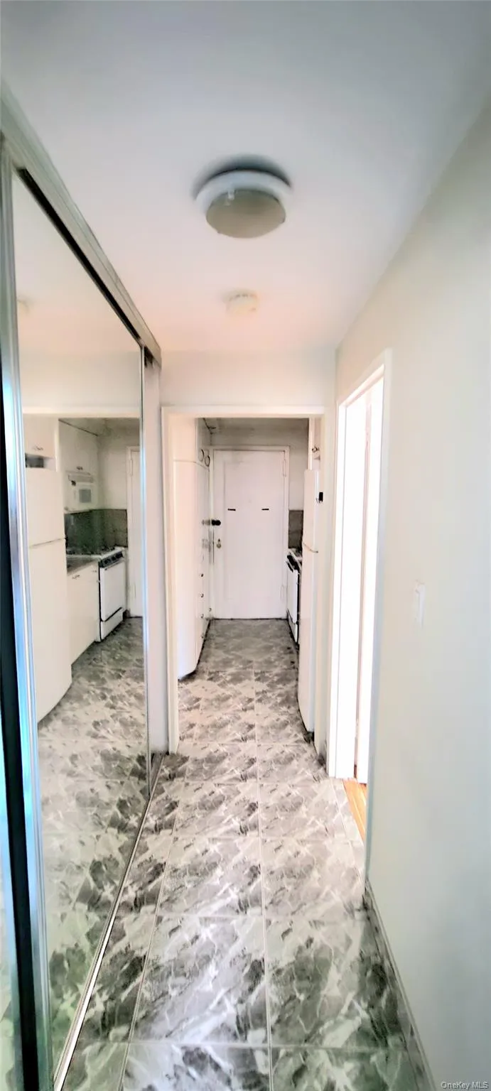 65-35 Yellowstone Boulevard, New York, NY, 1 Bedroom Bedrooms, 3 Rooms Rooms,1 BathroomBathrooms,Residential Lease,For Rent,Yellowstone,0,1033825 65-35 Yellowstone Boulevard, New York, NY, 1 Bedroom Bedrooms, 3 Rooms Rooms,1 BathroomBathrooms,Residential Lease,For Rent,Yellowstone,0,1033825