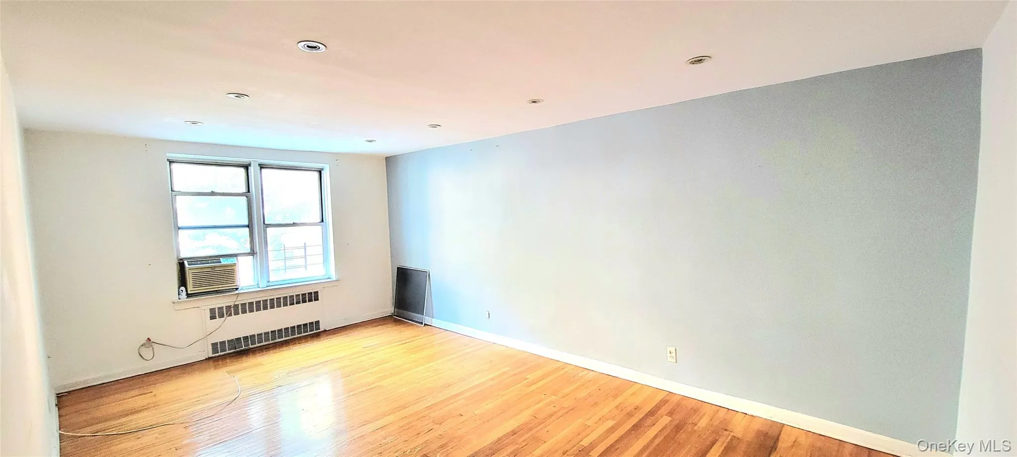65-35 Yellowstone Boulevard, New York, NY, 1 Bedroom Bedrooms, 3 Rooms Rooms,1 BathroomBathrooms,Residential Lease,For Rent,Yellowstone,0,1033825 65-35 Yellowstone Boulevard, New York, NY, 1 Bedroom Bedrooms, 3 Rooms Rooms,1 BathroomBathrooms,Residential Lease,For Rent,Yellowstone,0,1033825