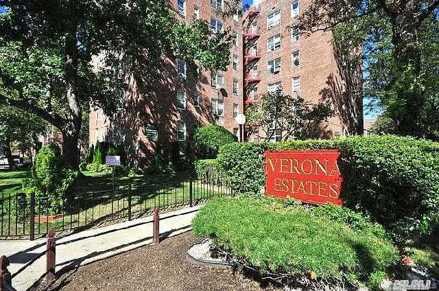 65-35 Yellowstone Boulevard, New York, NY, 1 Bedroom Bedrooms, 3 Rooms Rooms,1 BathroomBathrooms,Residential Lease,For Rent,Yellowstone,0,1033825 65-35 Yellowstone Boulevard, New York, NY, 1 Bedroom Bedrooms, 3 Rooms Rooms,1 BathroomBathrooms,Residential Lease,For Rent,Yellowstone,0,1033825