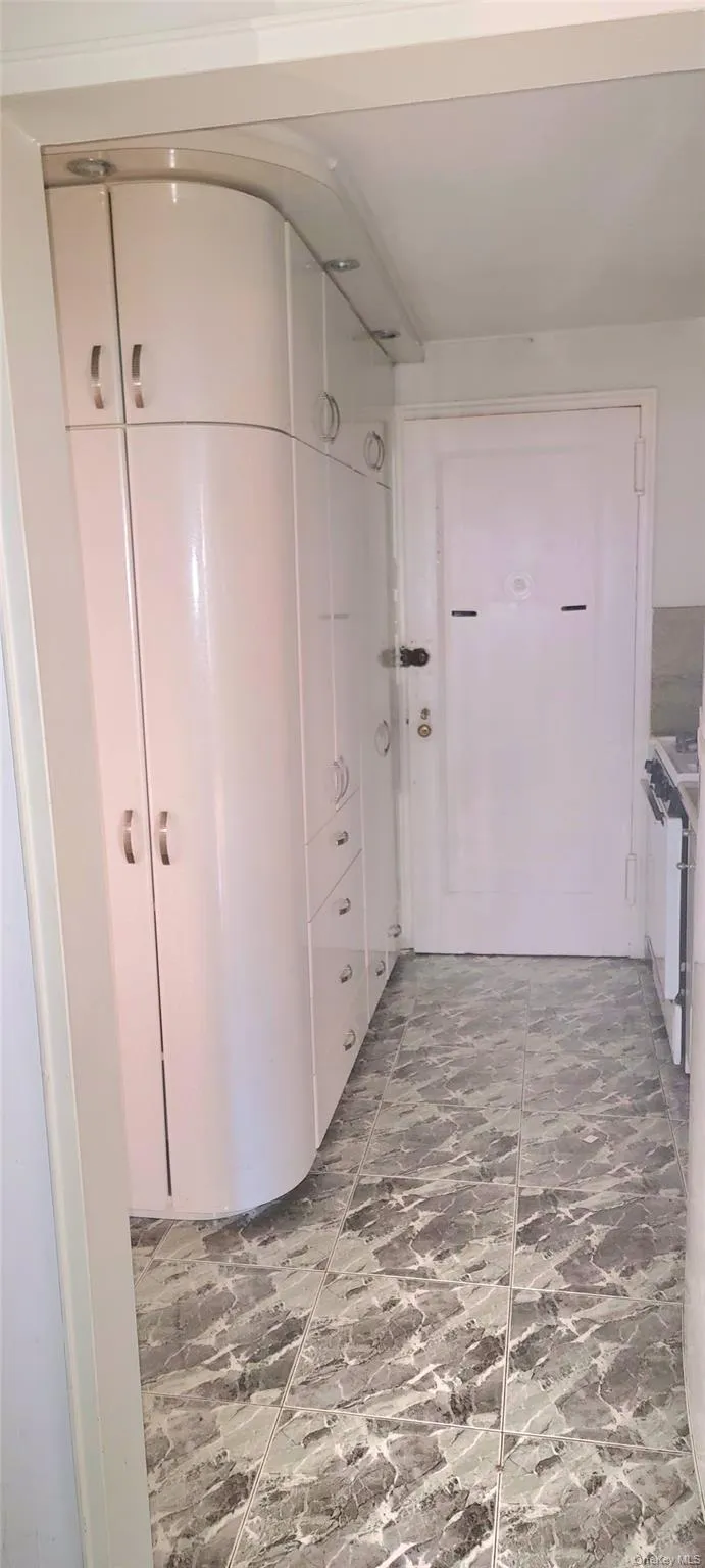 65-35 Yellowstone Boulevard, New York, NY, 1 Bedroom Bedrooms, 3 Rooms Rooms,1 BathroomBathrooms,Residential Lease,For Rent,Yellowstone,0,1033825 65-35 Yellowstone Boulevard, New York, NY, 1 Bedroom Bedrooms, 3 Rooms Rooms,1 BathroomBathrooms,Residential Lease,For Rent,Yellowstone,0,1033825