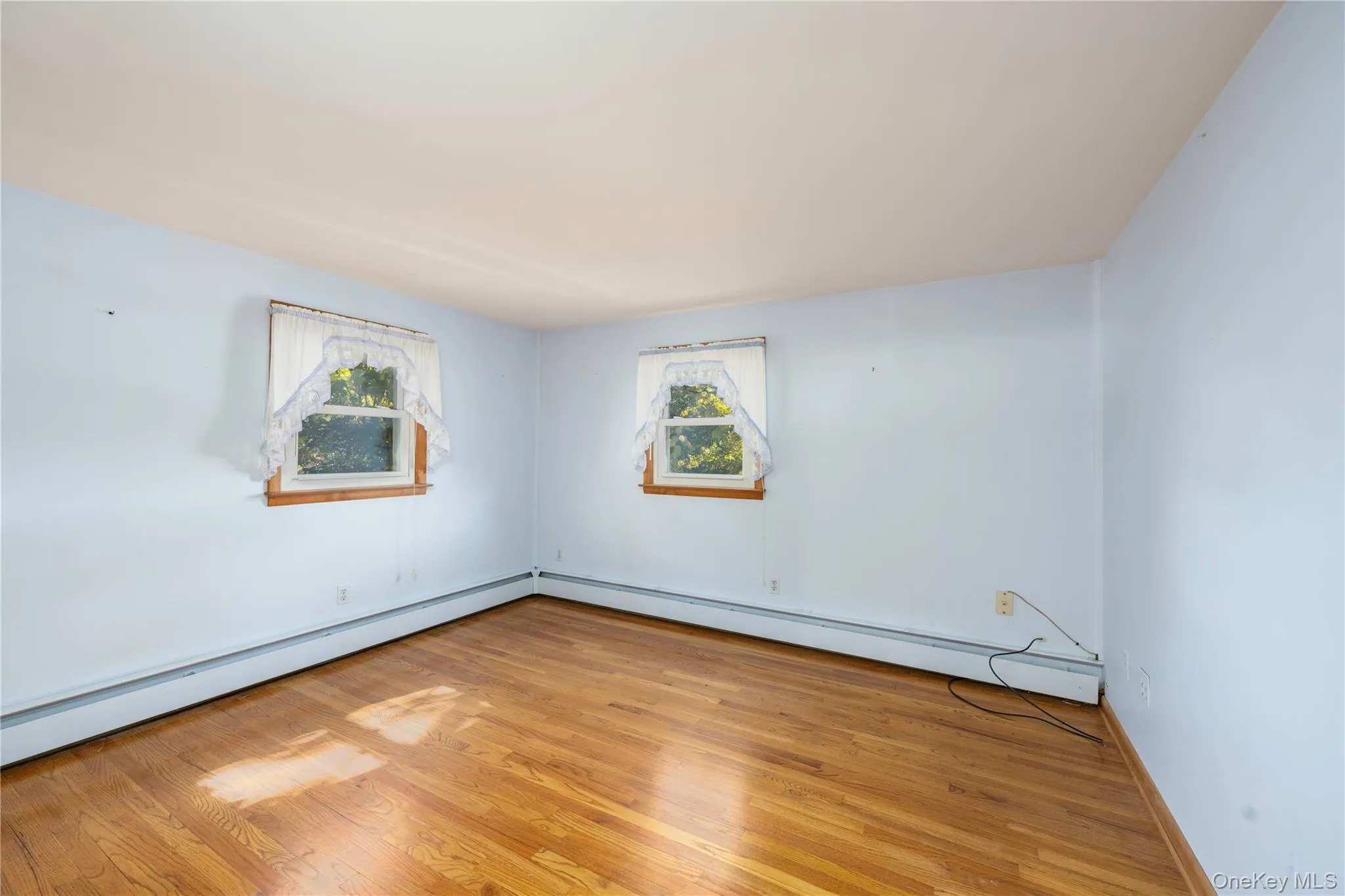 172 Ridge Road, Woodbury, NY, 3 Bedrooms Bedrooms, 7 Rooms Rooms,2 BathroomsBathrooms,Residential,For Rent,Ridge,0,1033827 172 Ridge Road, Woodbury, NY, 3 Bedrooms Bedrooms, 7 Rooms Rooms,2 BathroomsBathrooms,Residential,For Rent,Ridge,0,1033827