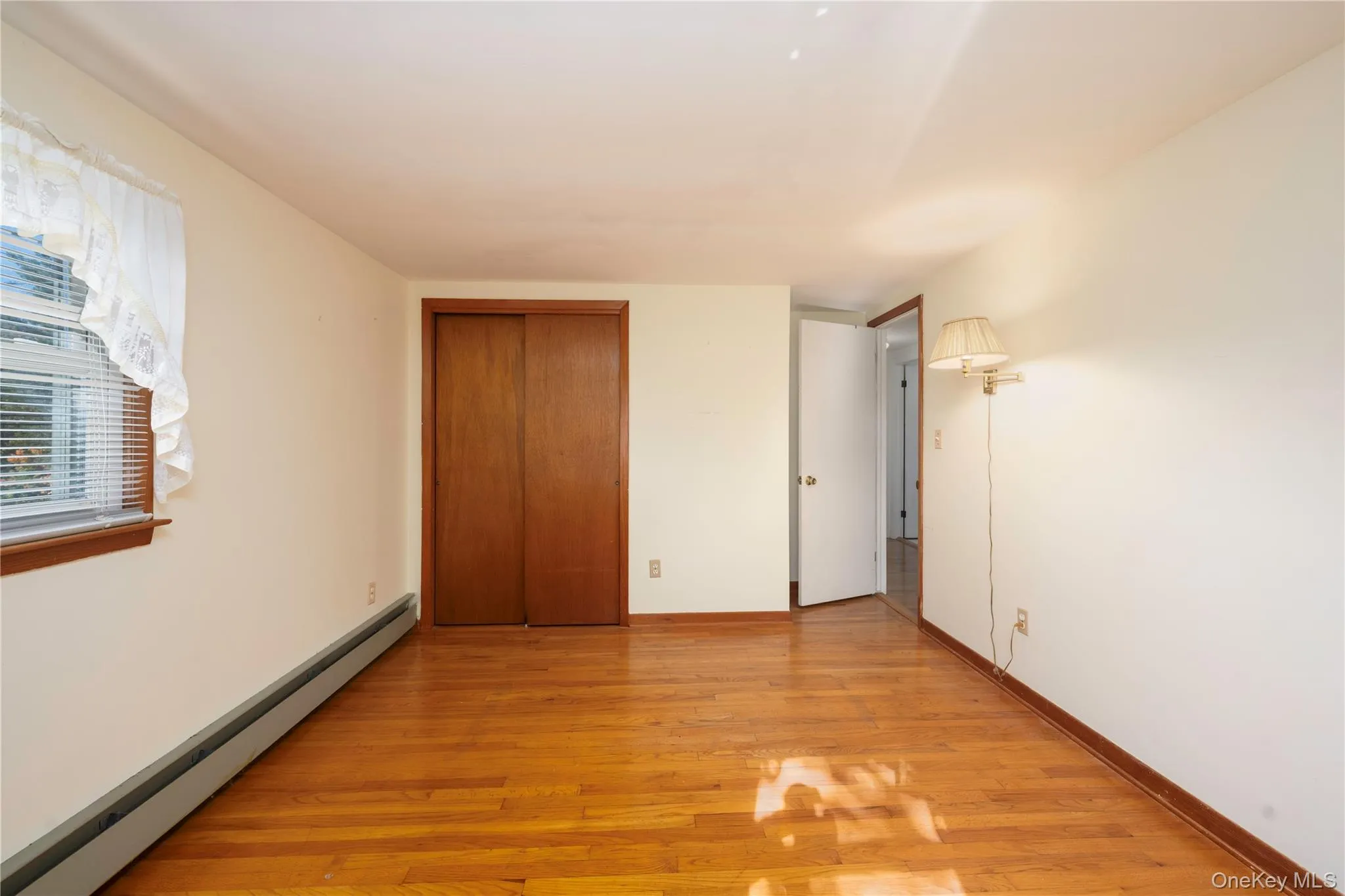 172 Ridge Road, Woodbury, NY, 3 Bedrooms Bedrooms, 7 Rooms Rooms,2 BathroomsBathrooms,Residential,For Rent,Ridge,0,1033827 172 Ridge Road, Woodbury, NY, 3 Bedrooms Bedrooms, 7 Rooms Rooms,2 BathroomsBathrooms,Residential,For Rent,Ridge,0,1033827