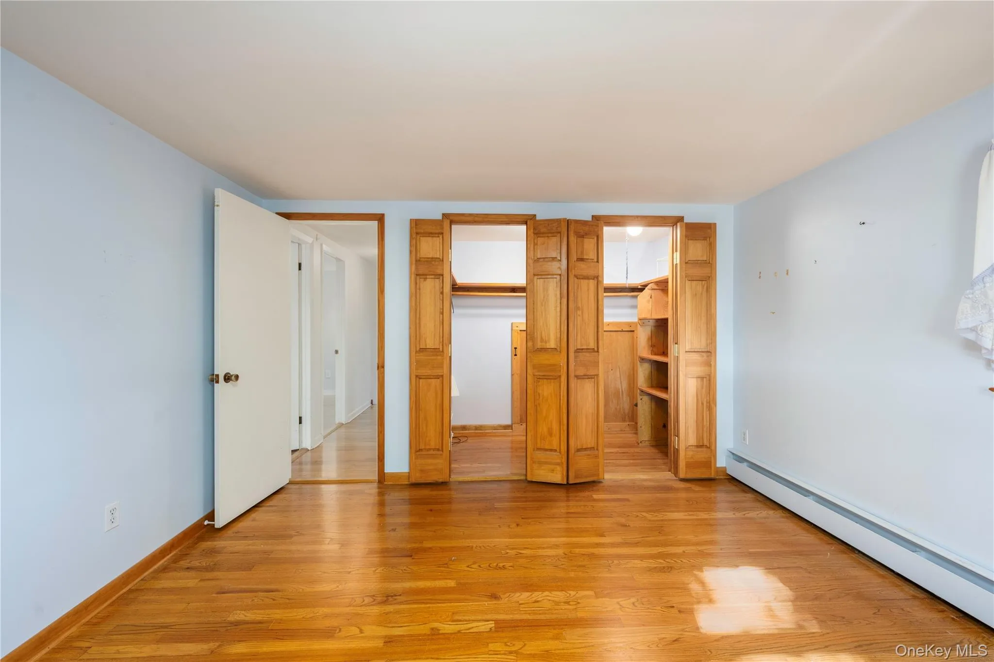 172 Ridge Road, Woodbury, NY, 3 Bedrooms Bedrooms, 7 Rooms Rooms,2 BathroomsBathrooms,Residential,For Rent,Ridge,0,1033827 172 Ridge Road, Woodbury, NY, 3 Bedrooms Bedrooms, 7 Rooms Rooms,2 BathroomsBathrooms,Residential,For Rent,Ridge,0,1033827