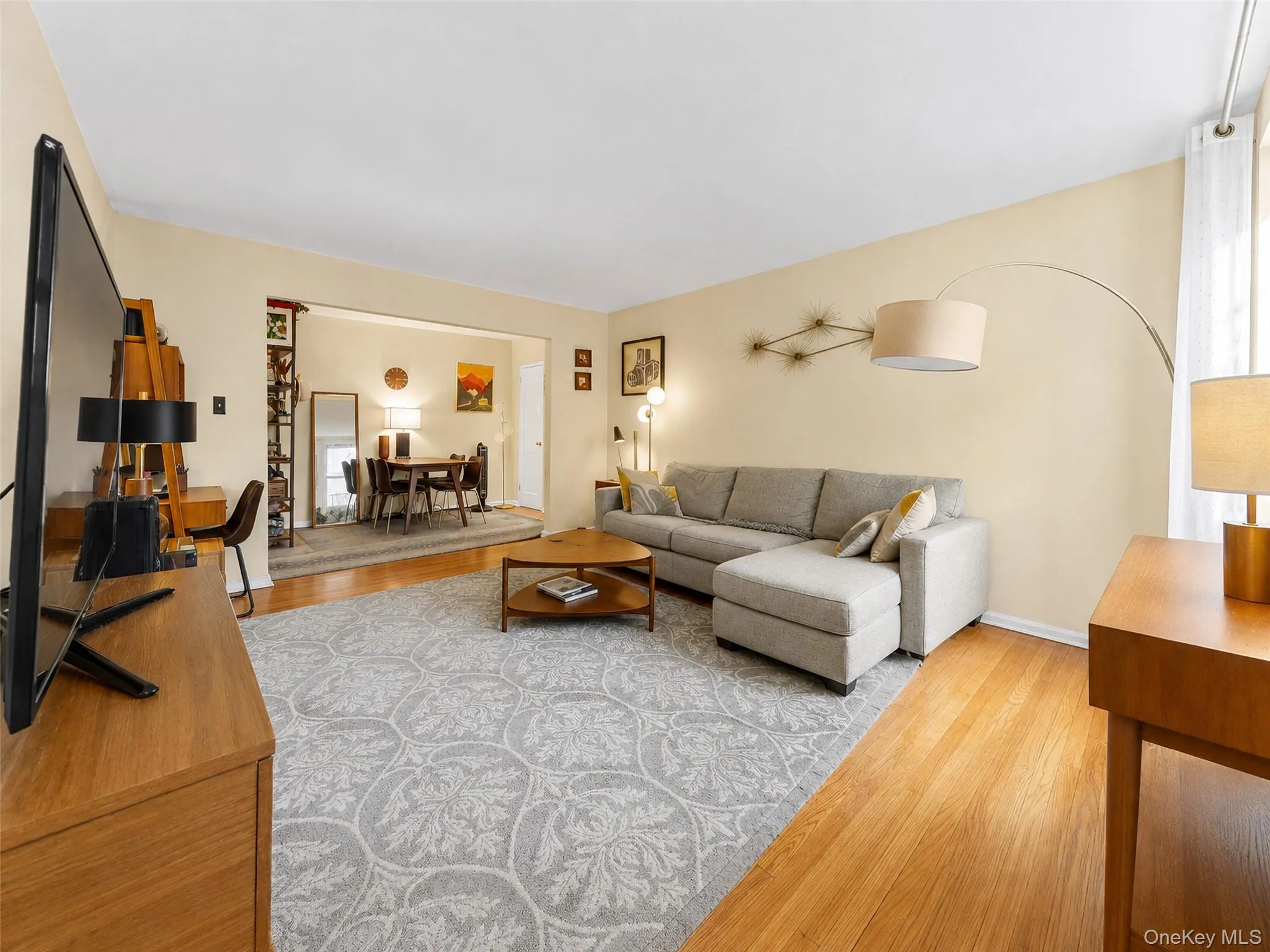 302 96th Street, New York, NY, 1 Bedroom Bedrooms, 3 Rooms Rooms,1 BathroomBathrooms,Residential,For Rent,96th,0,1033828 302 96th Street, New York, NY, 1 Bedroom Bedrooms, 3 Rooms Rooms,1 BathroomBathrooms,Residential,For Rent,96th,0,1033828