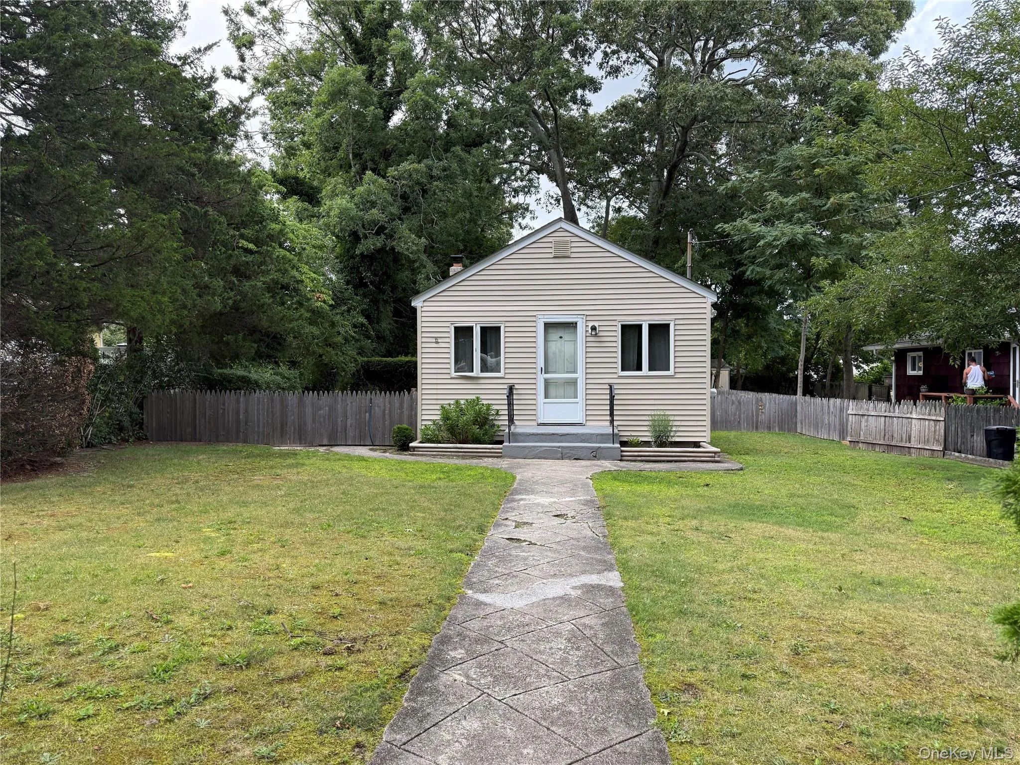 29 Maplewood Avenue, Brookhaven, NY, 2 Bedrooms Bedrooms, 4 Rooms Rooms,1 BathroomBathrooms,Residential,For Rent,Maplewood,0,1033830 29 Maplewood Avenue, Brookhaven, NY, 2 Bedrooms Bedrooms, 4 Rooms Rooms,1 BathroomBathrooms,Residential,For Rent,Maplewood,0,1033830