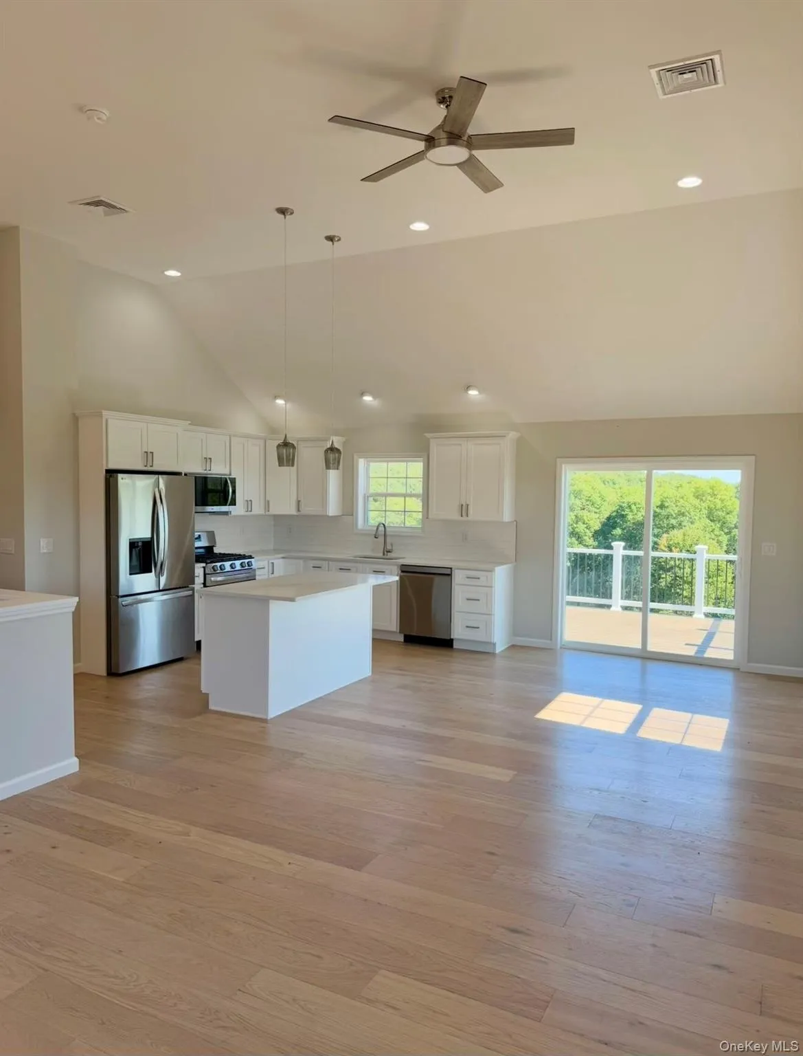 5 Amani Drive, Gardiner, NY, 3 Bedrooms Bedrooms, 8 Rooms Rooms,3 BathroomsBathrooms,Residential,For Rent,Amani,0,1033834 5 Amani Drive, Gardiner, NY, 3 Bedrooms Bedrooms, 8 Rooms Rooms,3 BathroomsBathrooms,Residential,For Rent,Amani,0,1033834